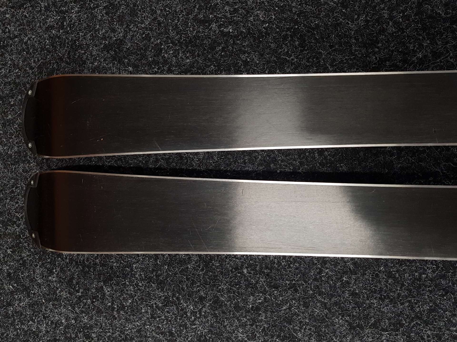 Sci da sci usati per bambini VOLKL Racetiger + attacchi Marker 7.0