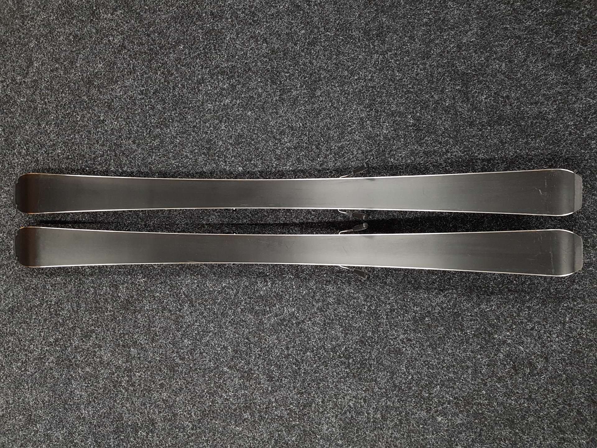 Sci ARTIS Talent usati + attacchi Tyrolia SLR 7.5