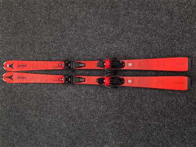 Esquís Atomic Redster J4 usados