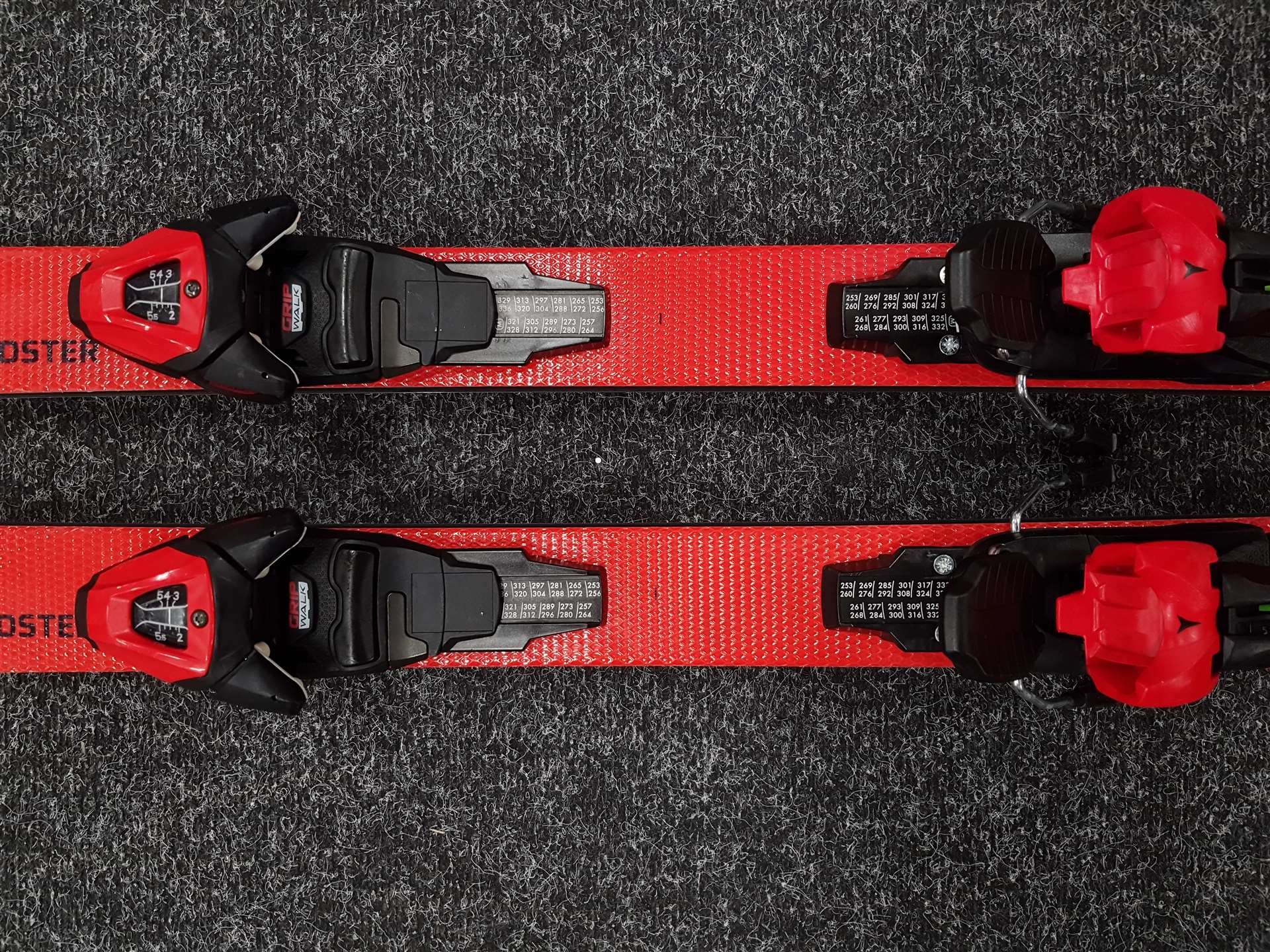 Gebrauchte Atomic Redster J4 Ski