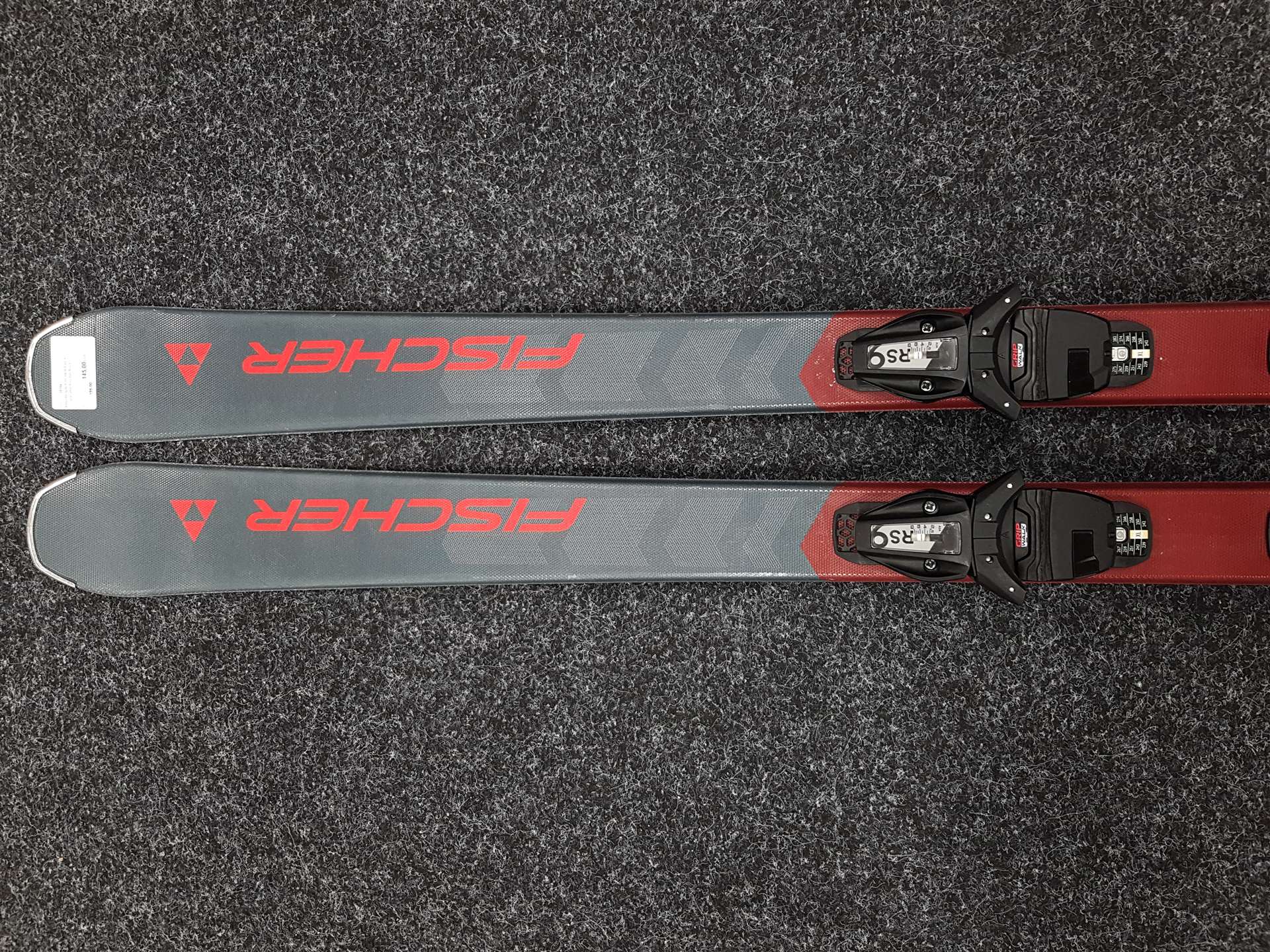 Esquís FISCHER Fire usados + fijaciones Fischer RS 9