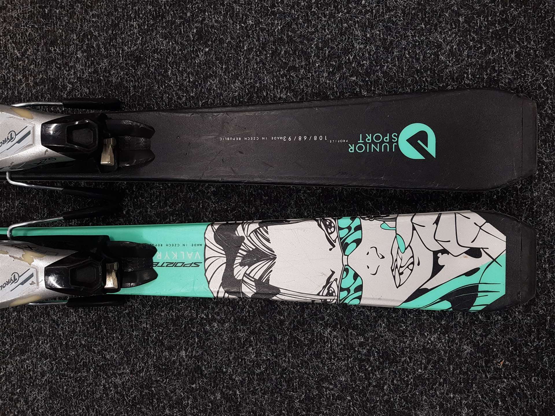 Gebrauchte Sporten Valkyrie Ski