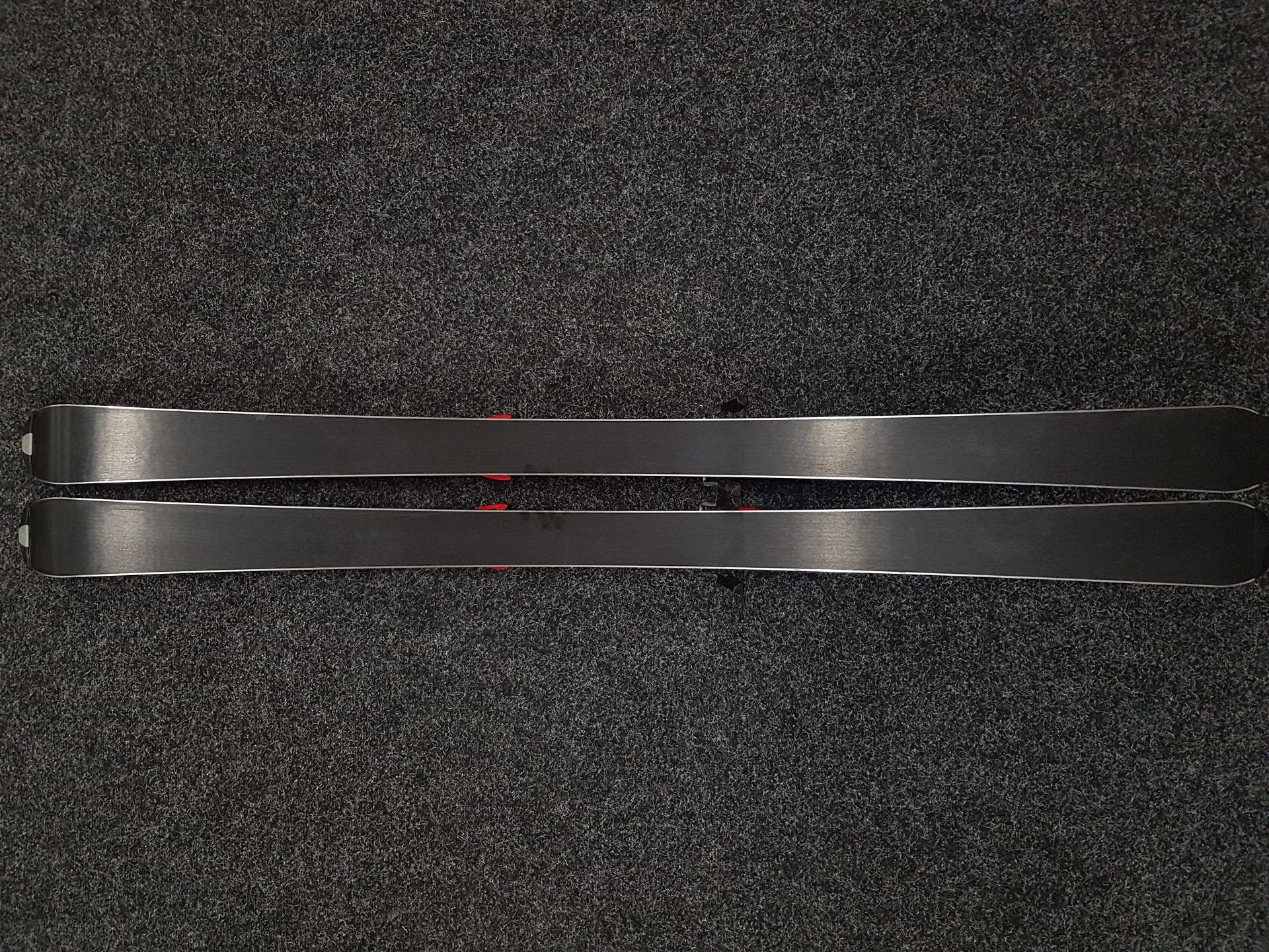 Bazárové lyže TECNOPRO C5 JR