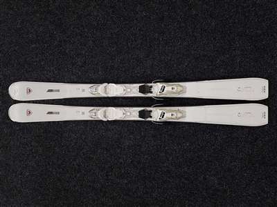 Použité lyže ROSSIGNOL Nova 2 + viazanie Look Xpress 10