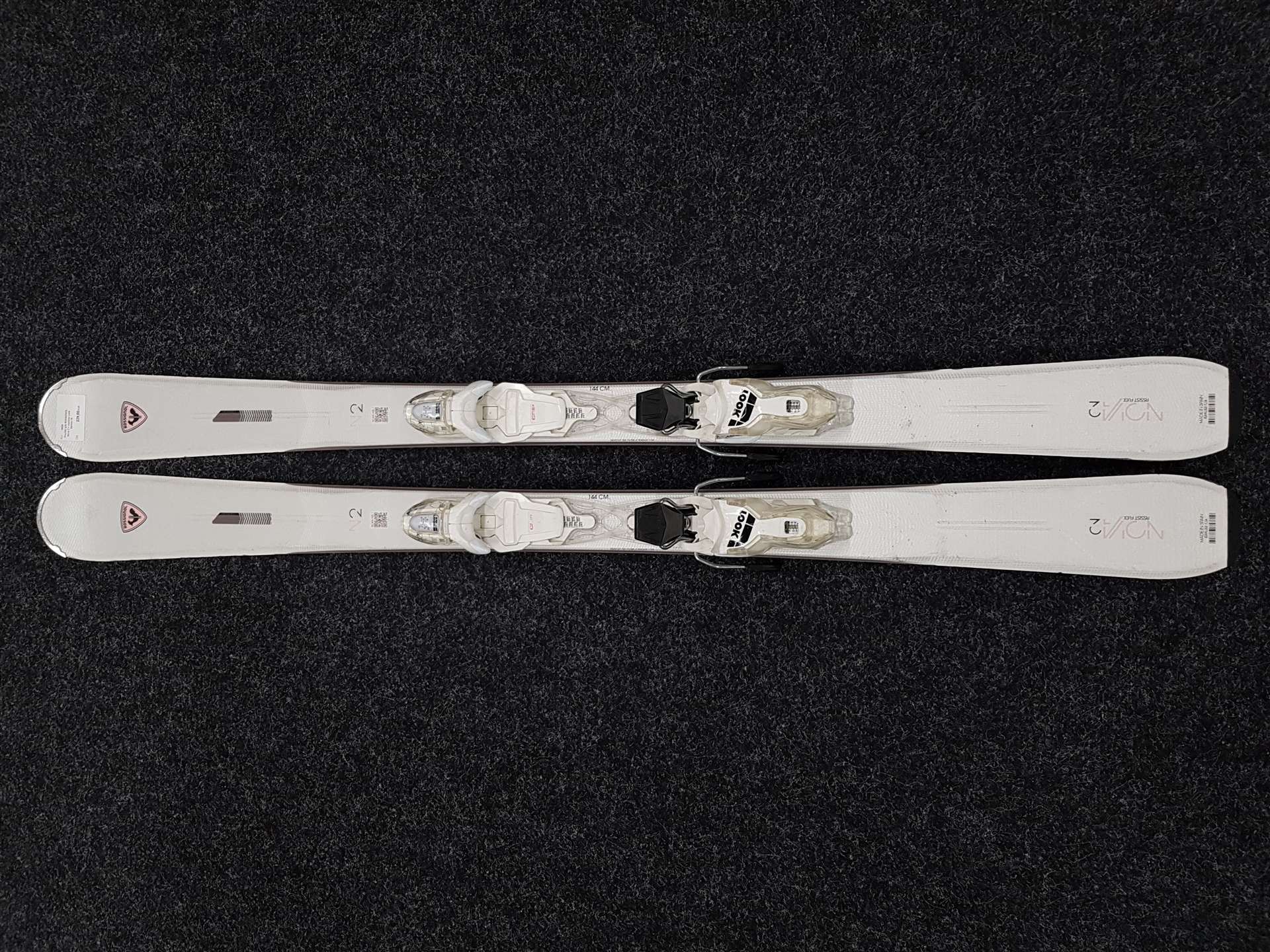 Použité lyže ROSSIGNOL Nova 2 + viazanie Look Xpress 10
