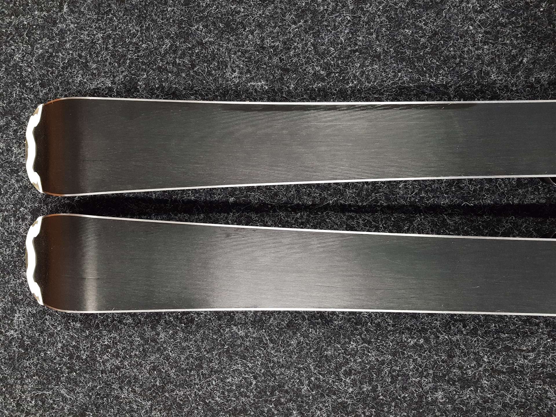 Gebrauchte HEAD Super Shape Kinderski + Head SLR 7.5 AC Bindungen