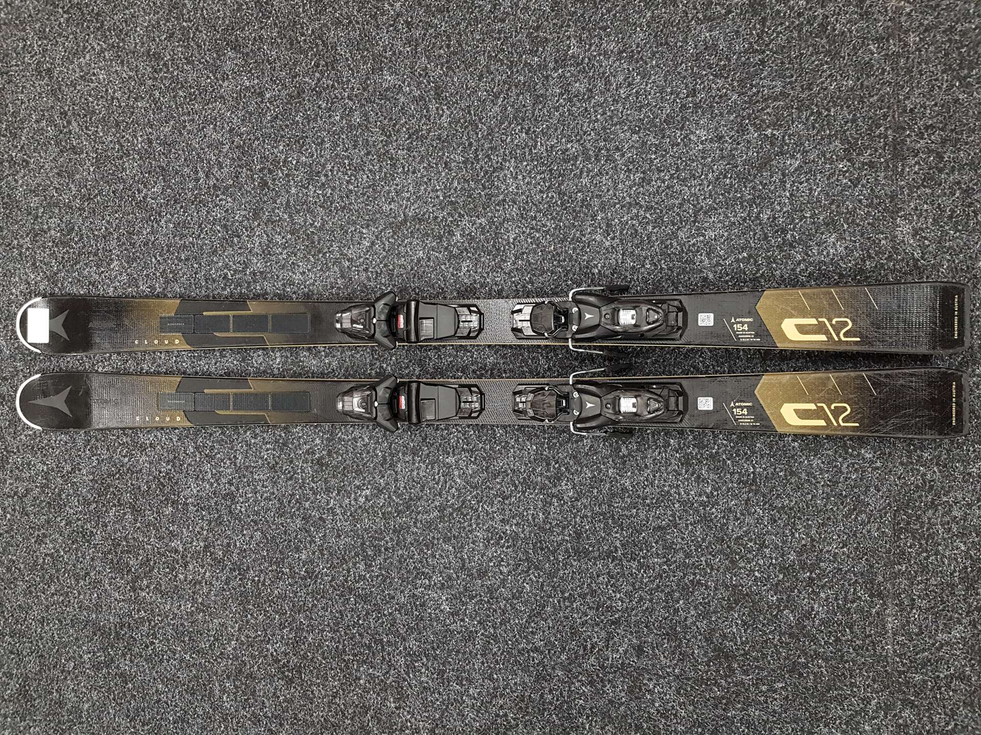 Skis ATOMIC Cloud C12 d'occasion + fixations Atomic 10