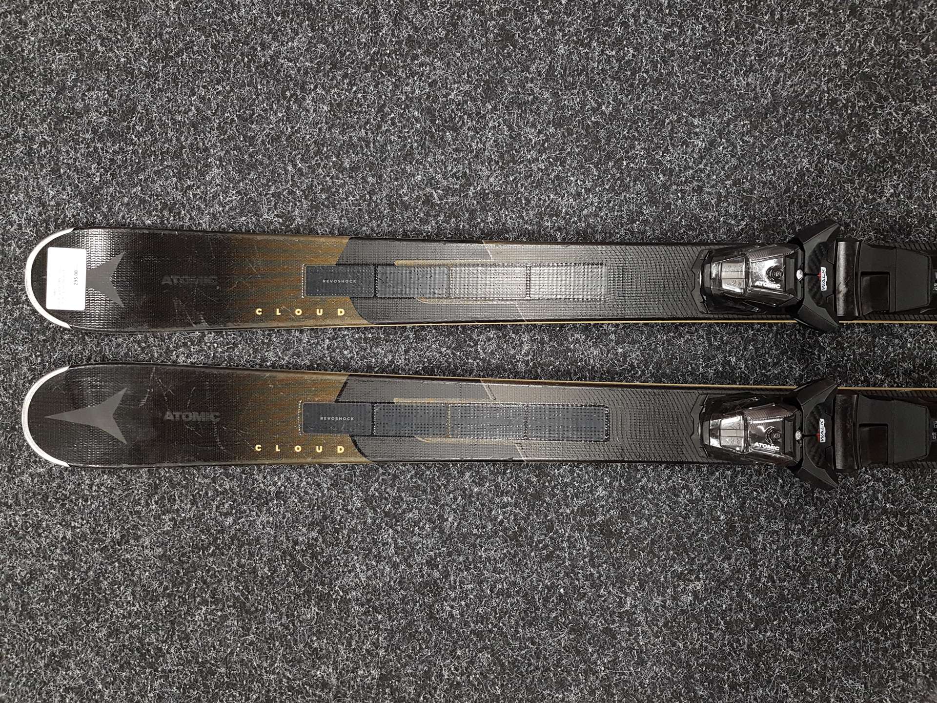 Skis ATOMIC Cloud C12 d'occasion + fixations Atomic 10