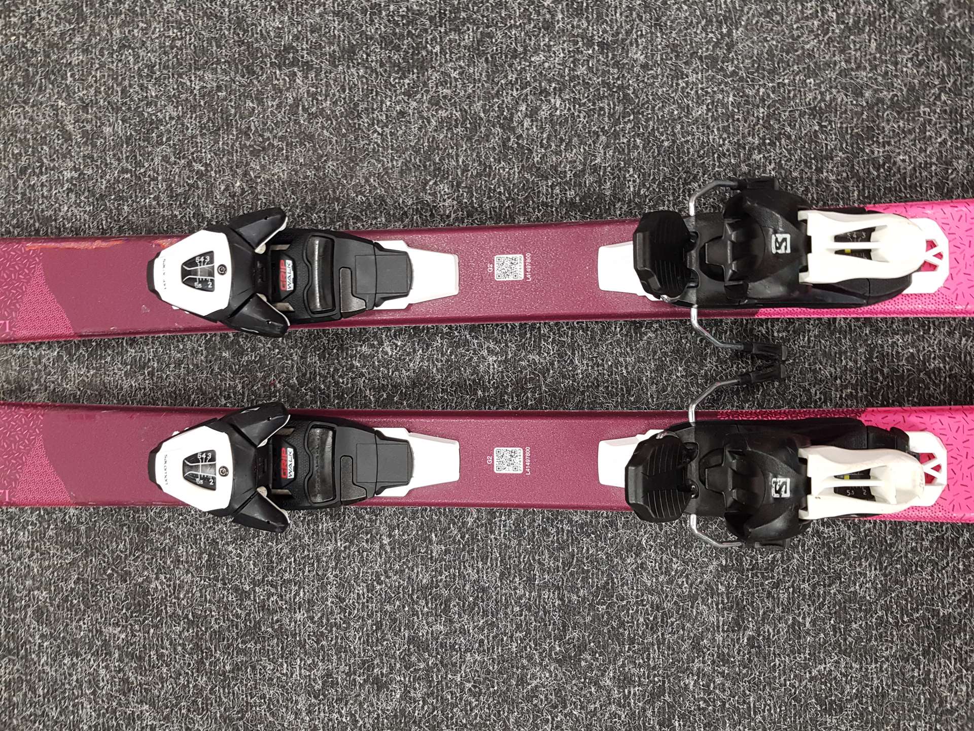 Schiuri folosite SALOMON LUX JR