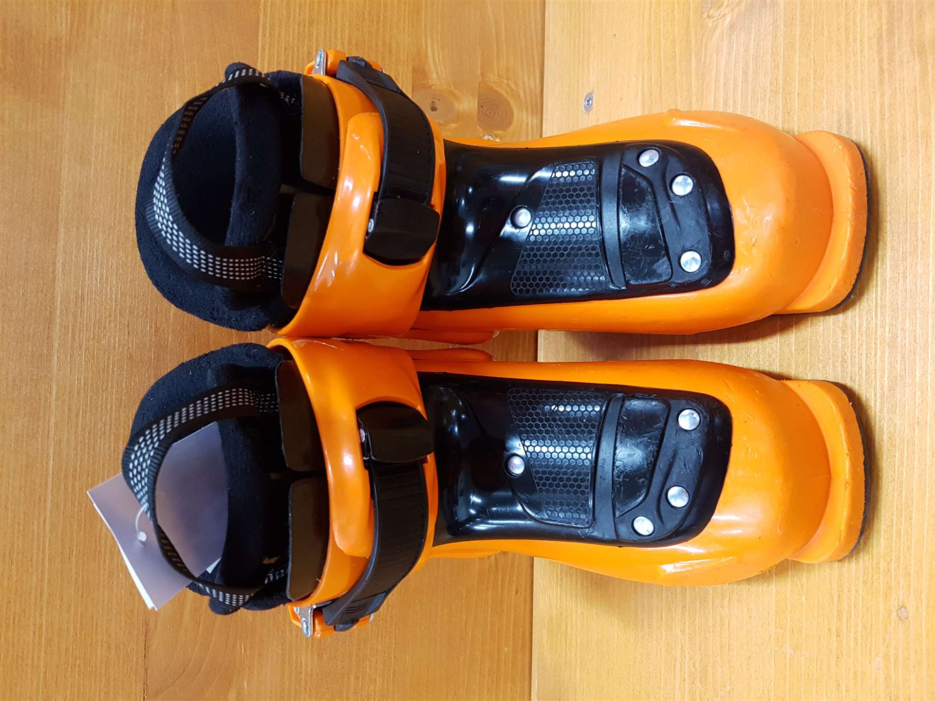 Použité lyžiarky TECNICA JT2 R