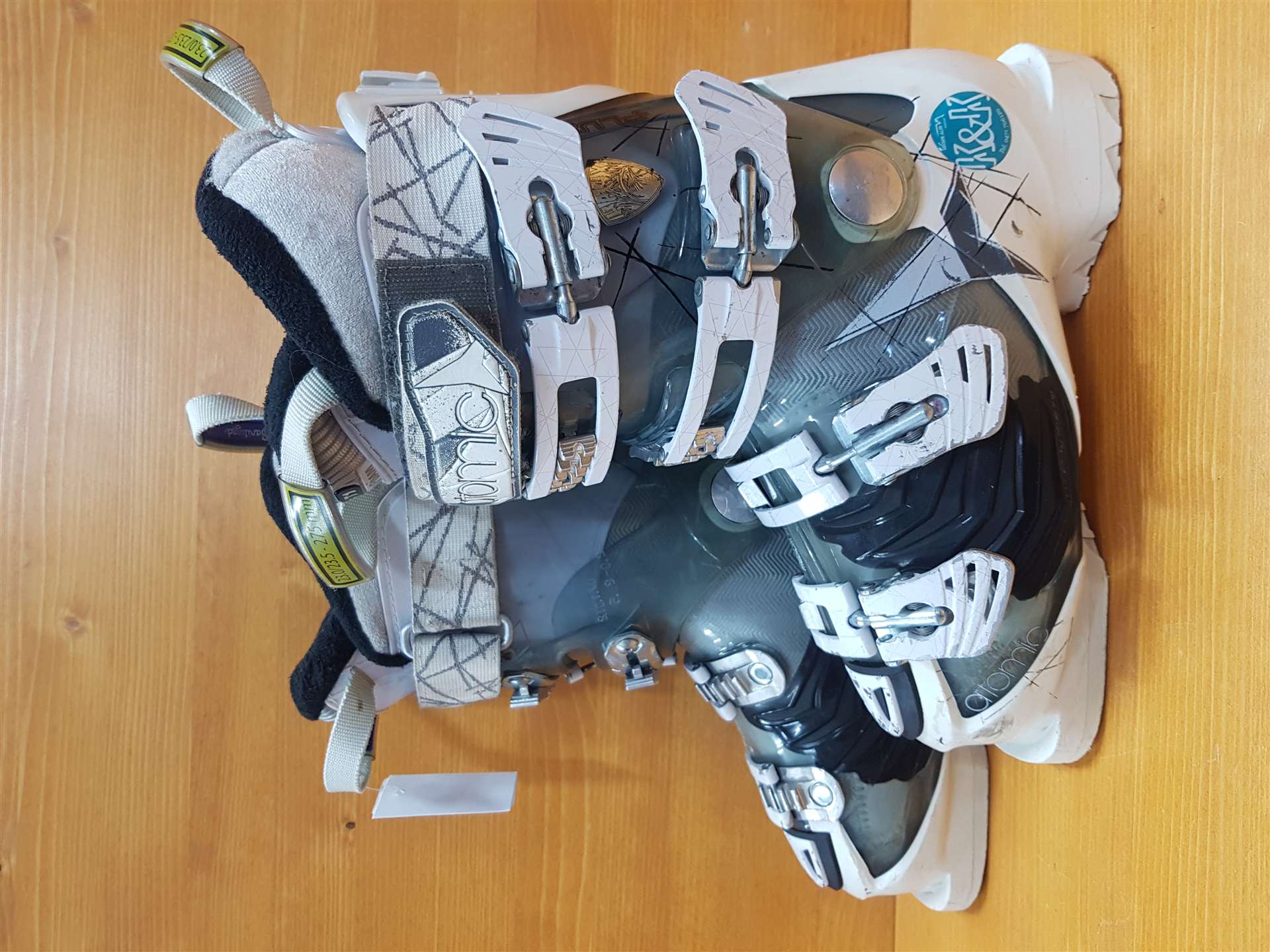 Použité lyžiarky ATOMIC Hawx Plus