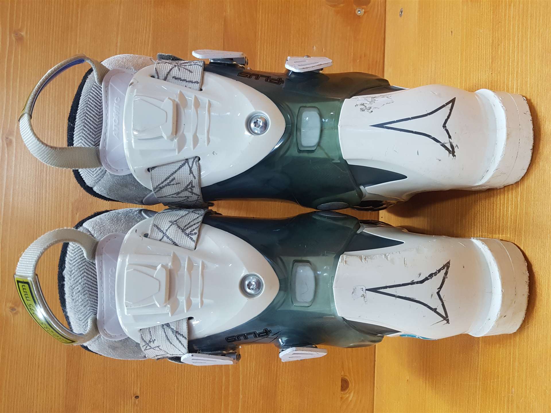 Použité lyžiarky ATOMIC Hawx Plus