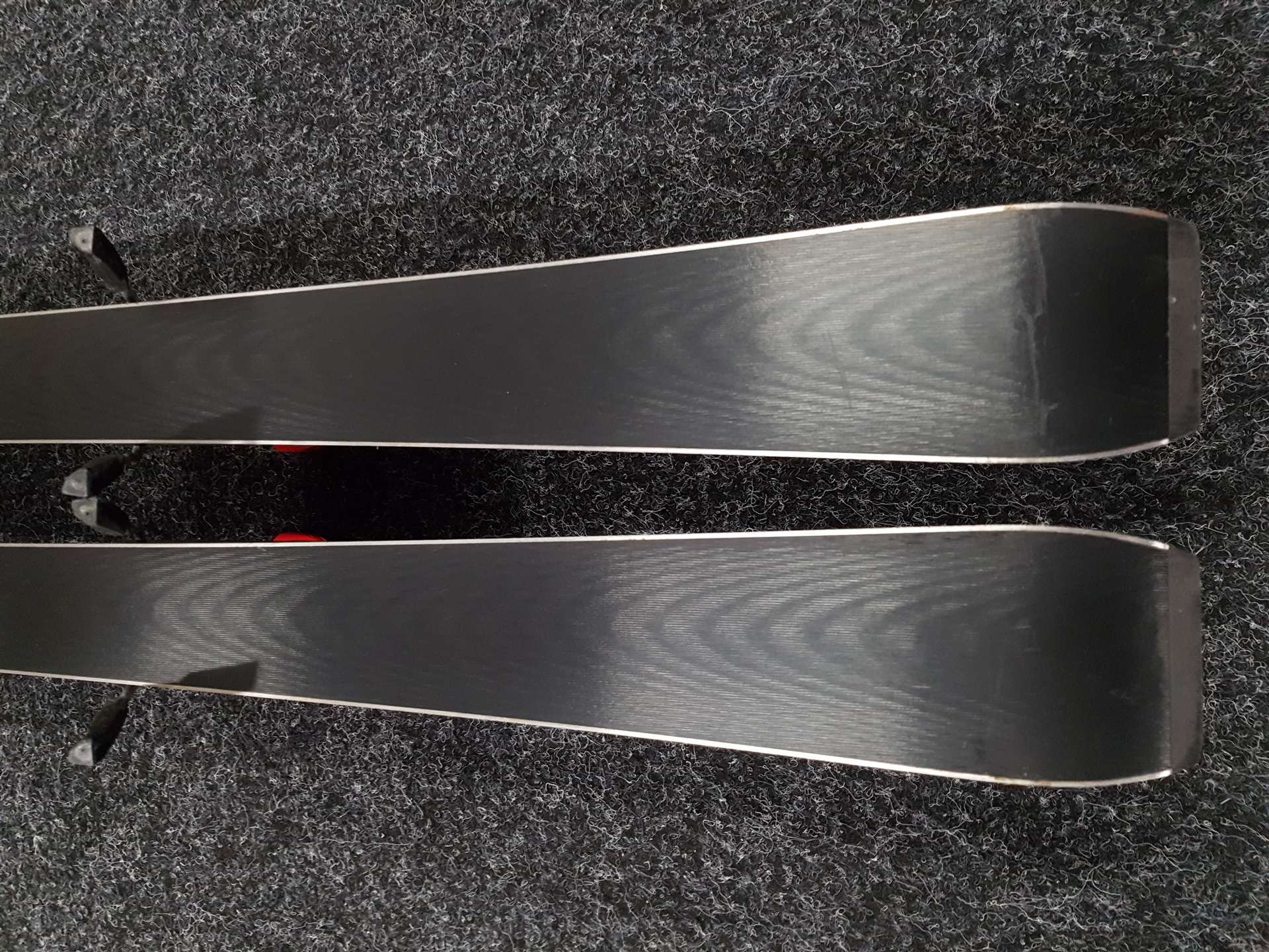 Sci usati ATOMIC Redster + attacchi Atomic XTE 7