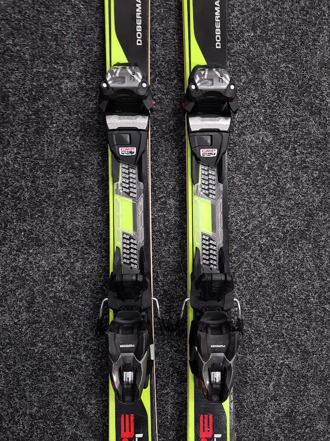 Schiuri bazar Nordica Dobermann Spitfire RTX Ti
