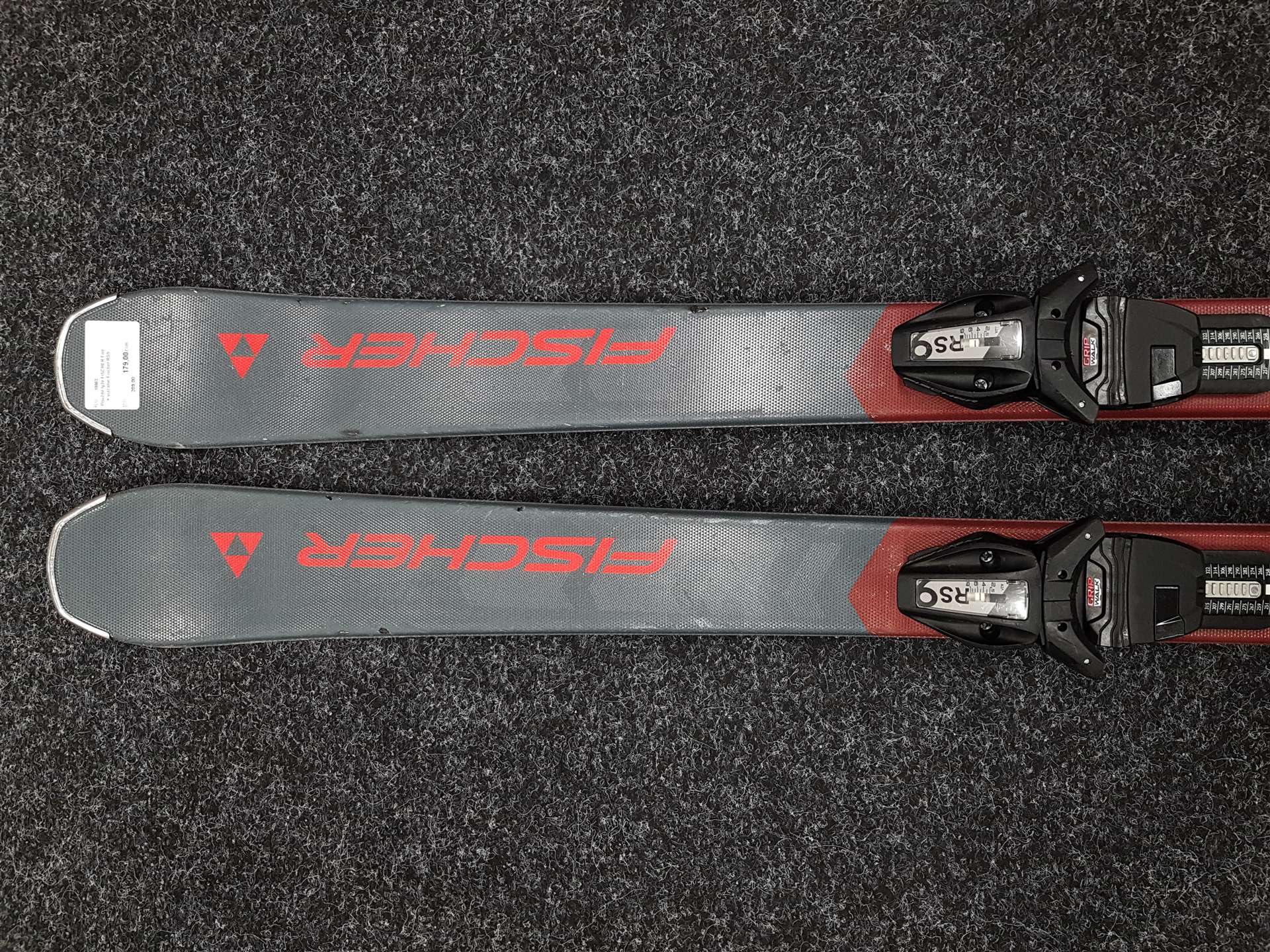 Gebrauchte FISCHER Fire Ski + Fischer RS9 Bindungen