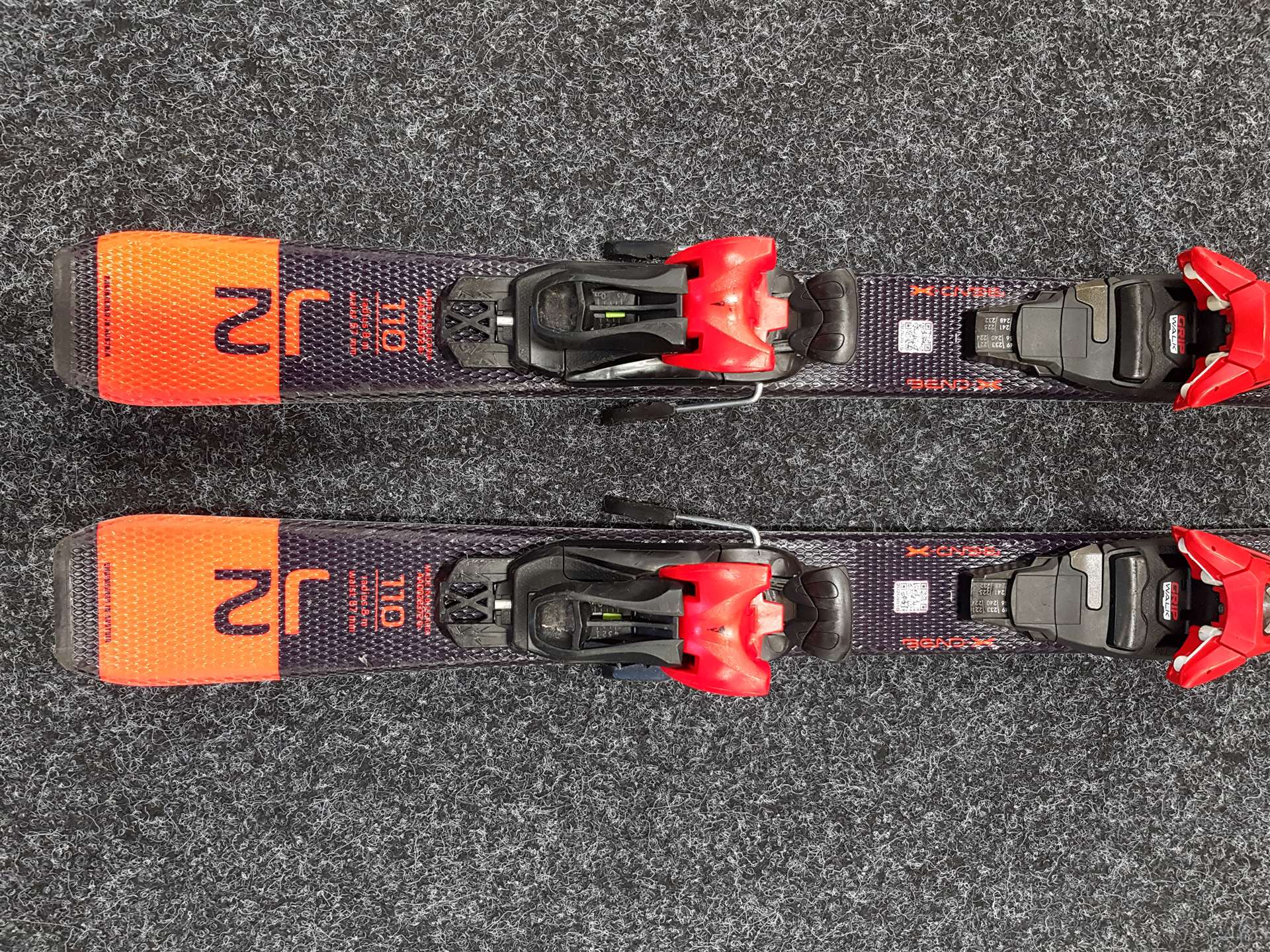 Sci usati per bambini ATOMIC Redster J2 + attacchi Atomic 5