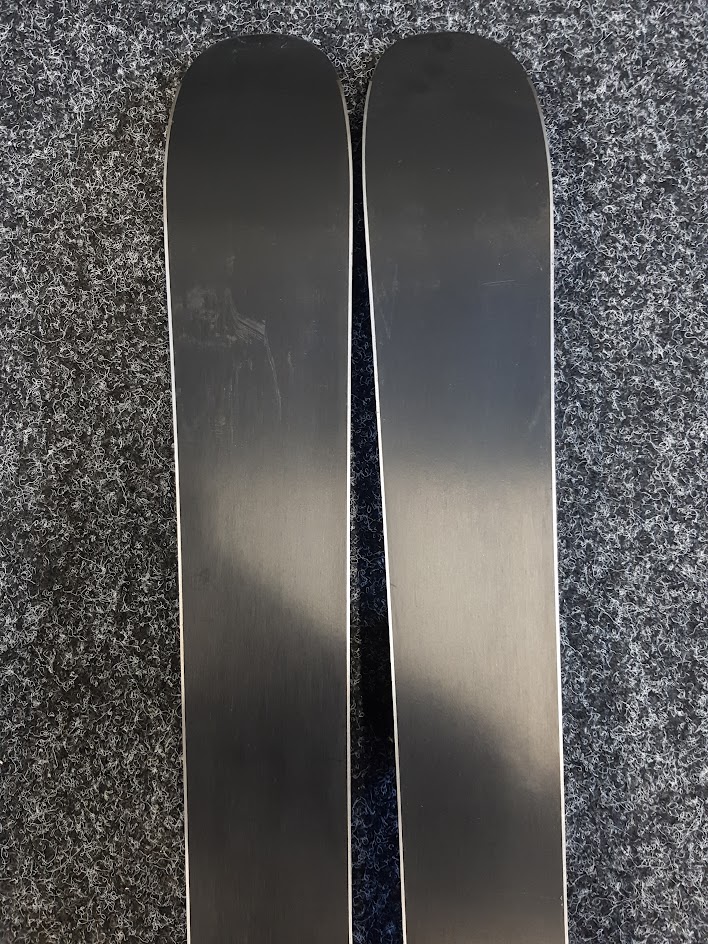 Gebrauchte Ski