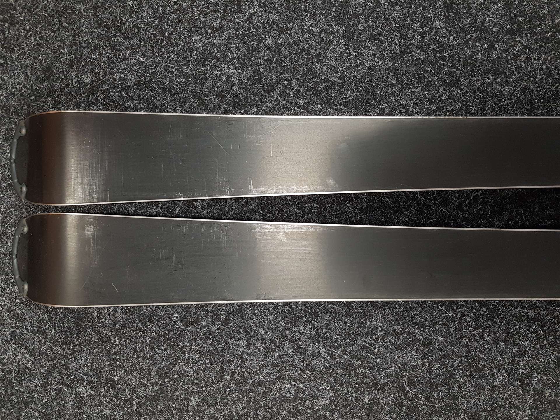 Skis ELAN Exar Vidia d'occasion + fixations Elan EL 10