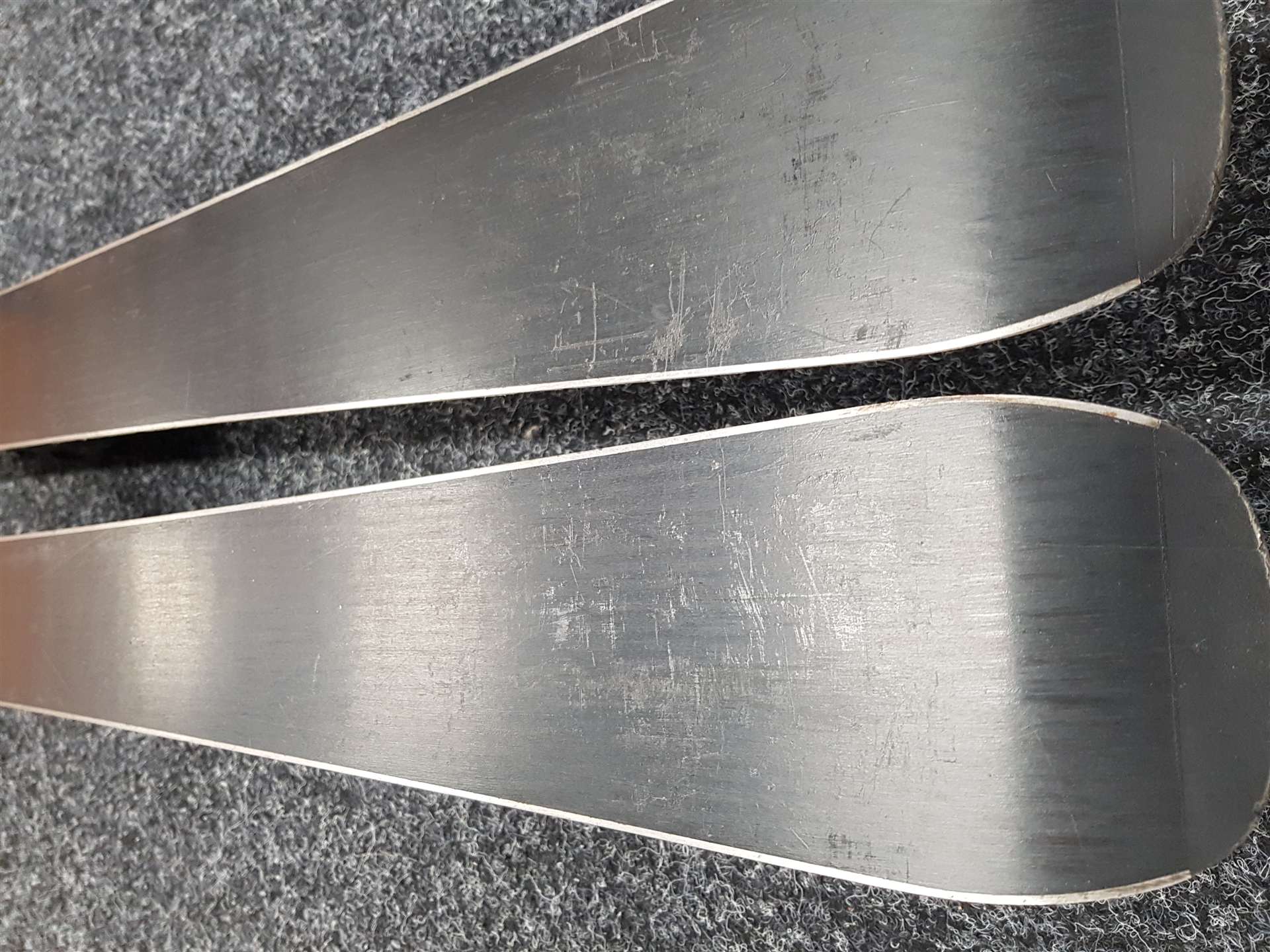 Skis ELAN Exar Vidia d'occasion + fixations Elan EL 10