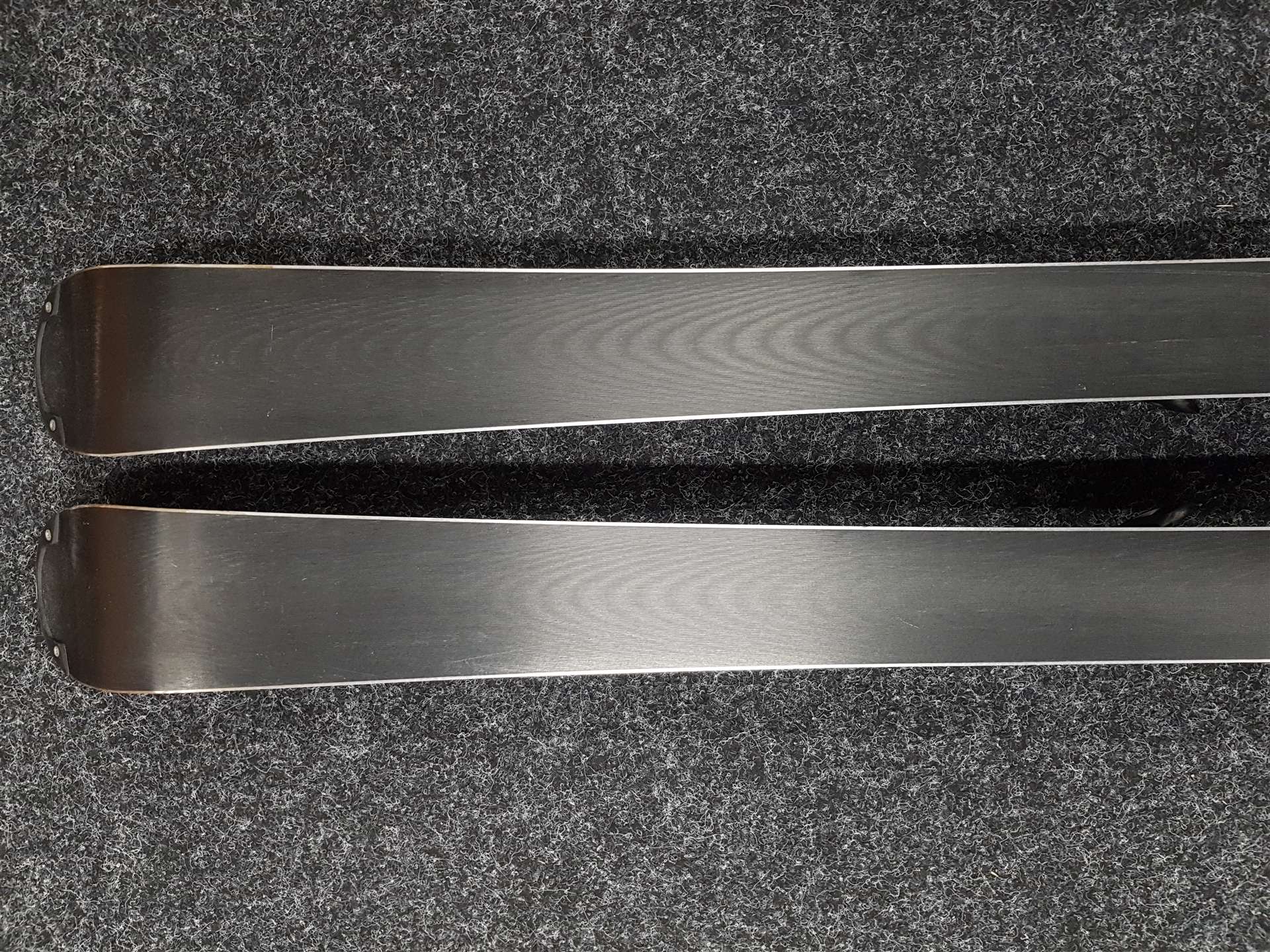 Sci VOLKL RTM 73 usati + attacchi Marker Fastrek 10