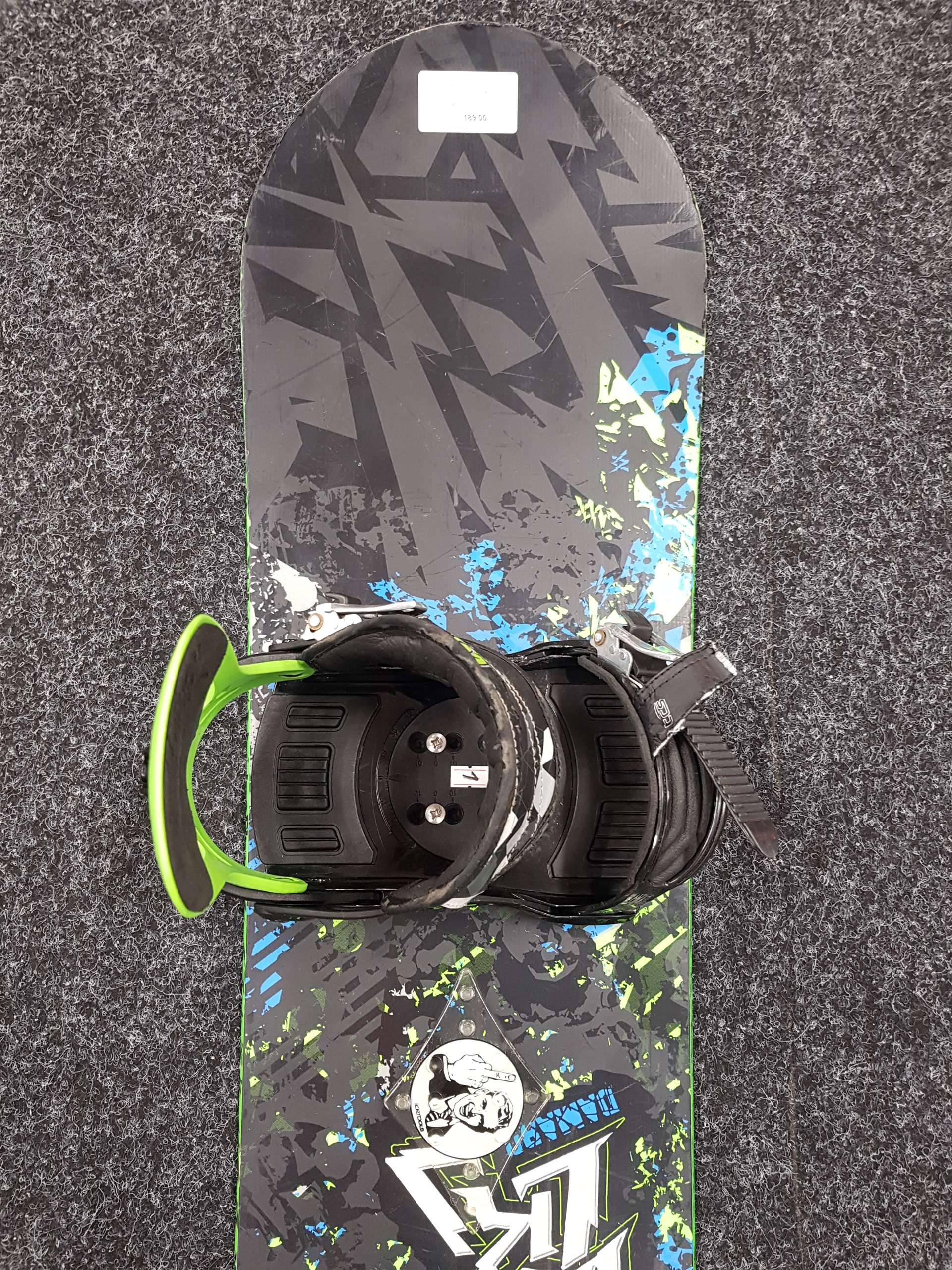 Snowboard VOLKL Damaro usato + attacchi Volkl taglia L/XL