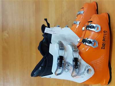 Gebruikte DALBELLO CXR skischoenen