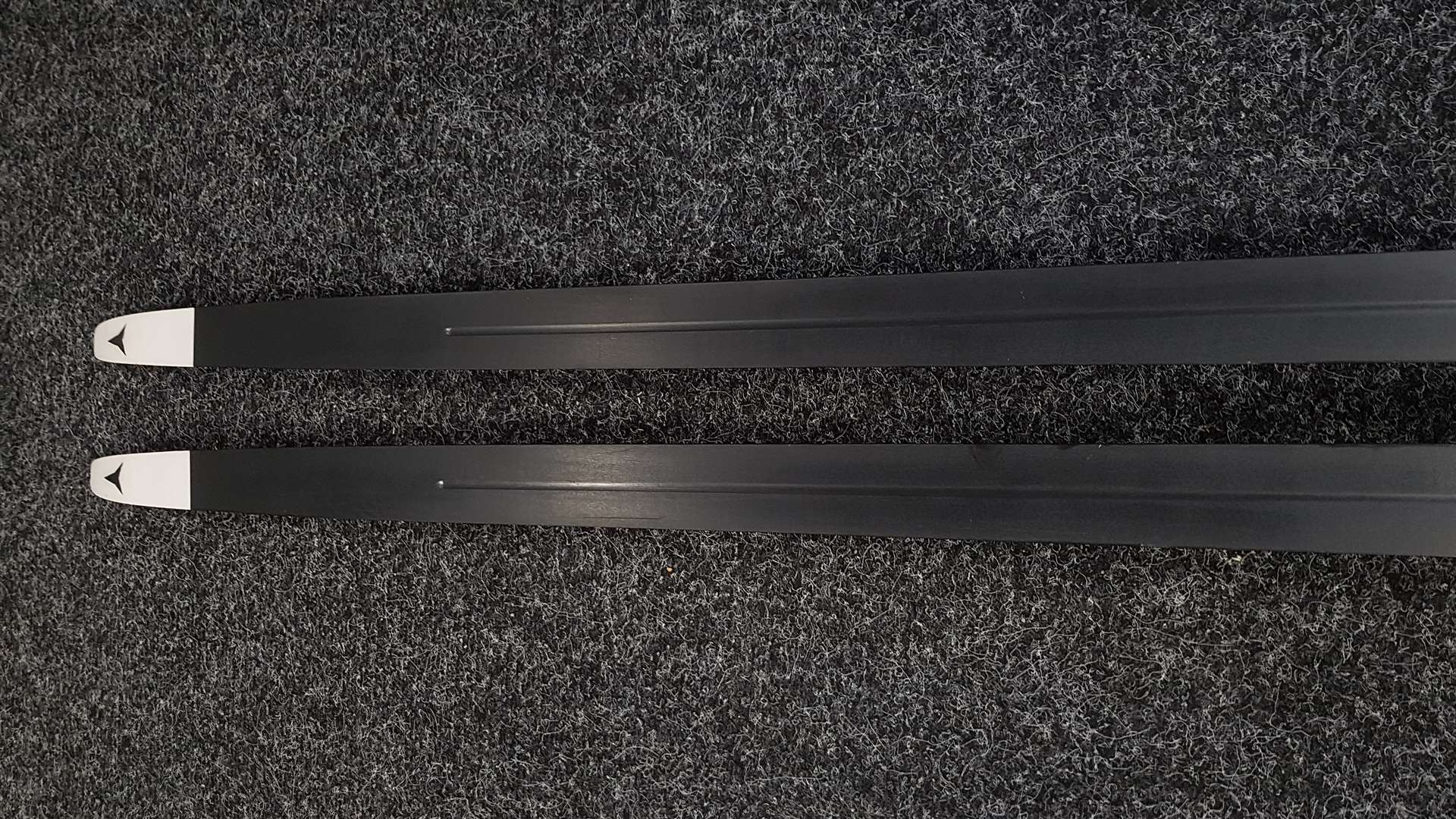 Skis de fond Atomic Redster Carbon S9 + fixations NNN Atomic