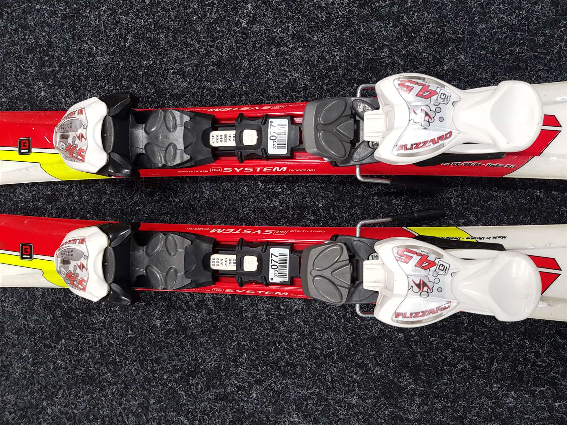 Używane narty dziecięce BLIZZARD Race + wiązania Blizzard 4.5