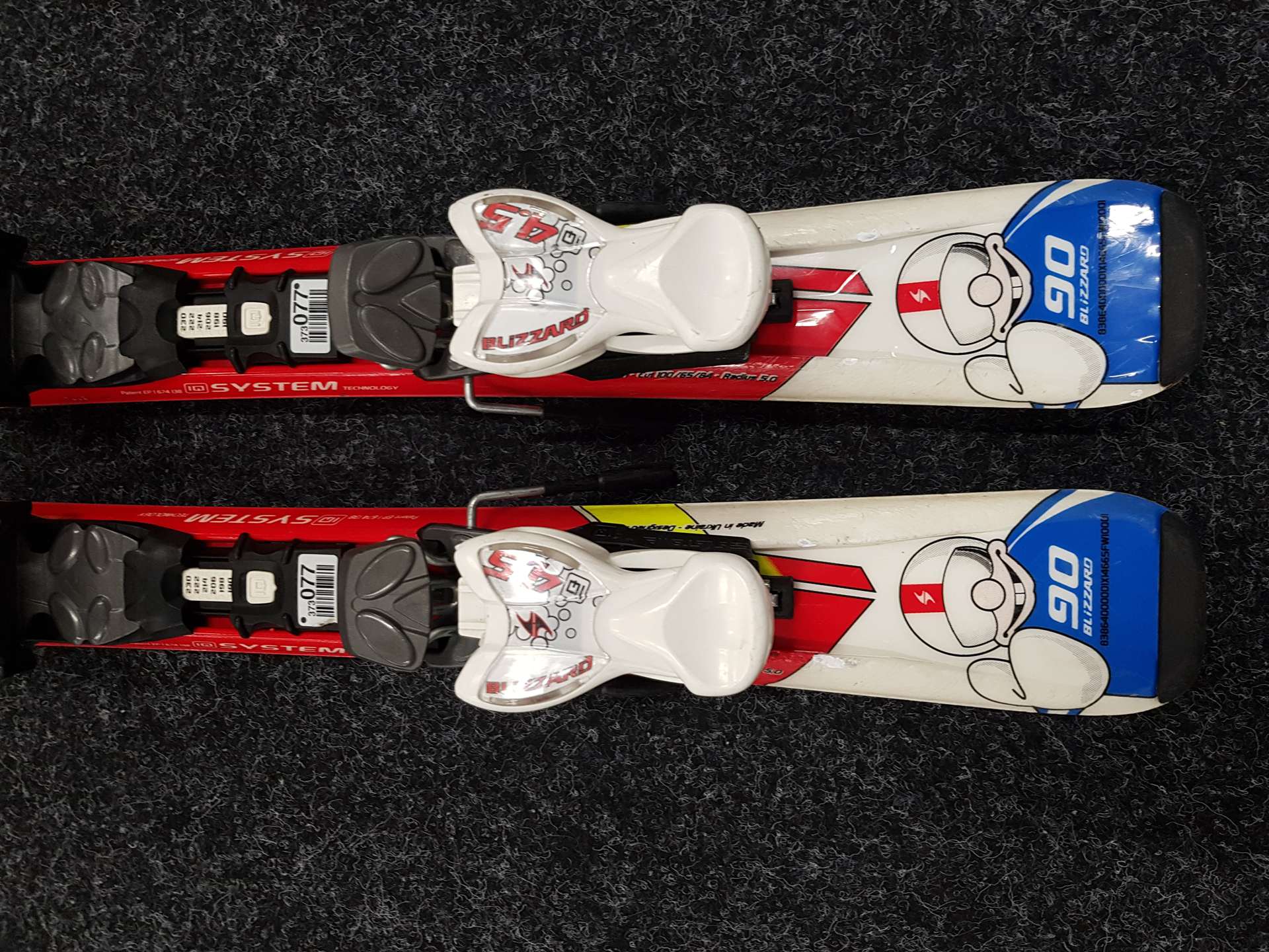 Używane narty dziecięce BLIZZARD Race + wiązania Blizzard 4.5