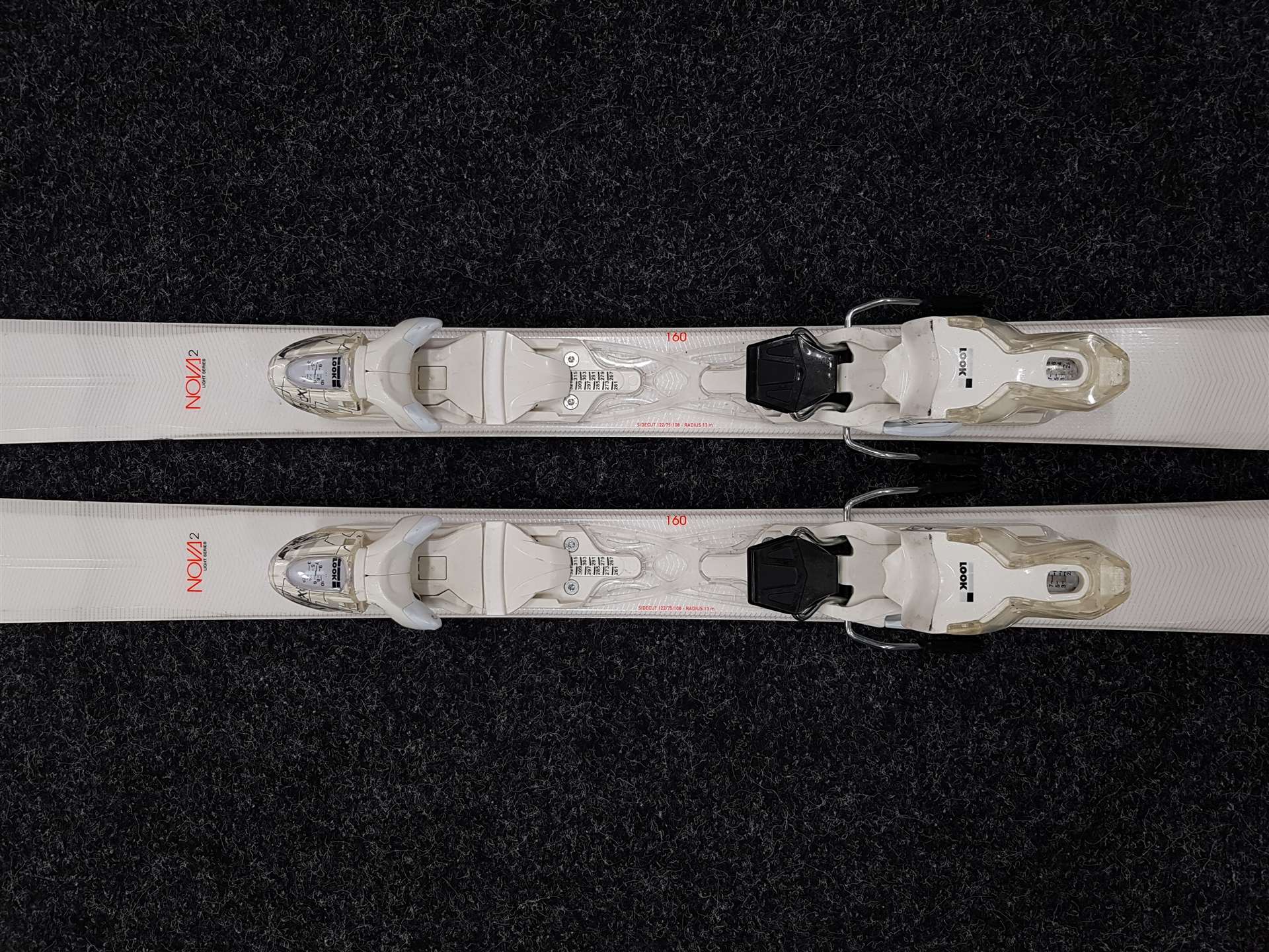 Gebrauchte ROSSIGNOL Nova 2 Light Series Ski + Look Xpress 11 Bindungen