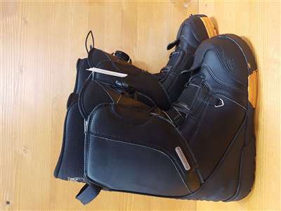 Rabljene ROSSIGNOL Excite Boa snowboard cipele