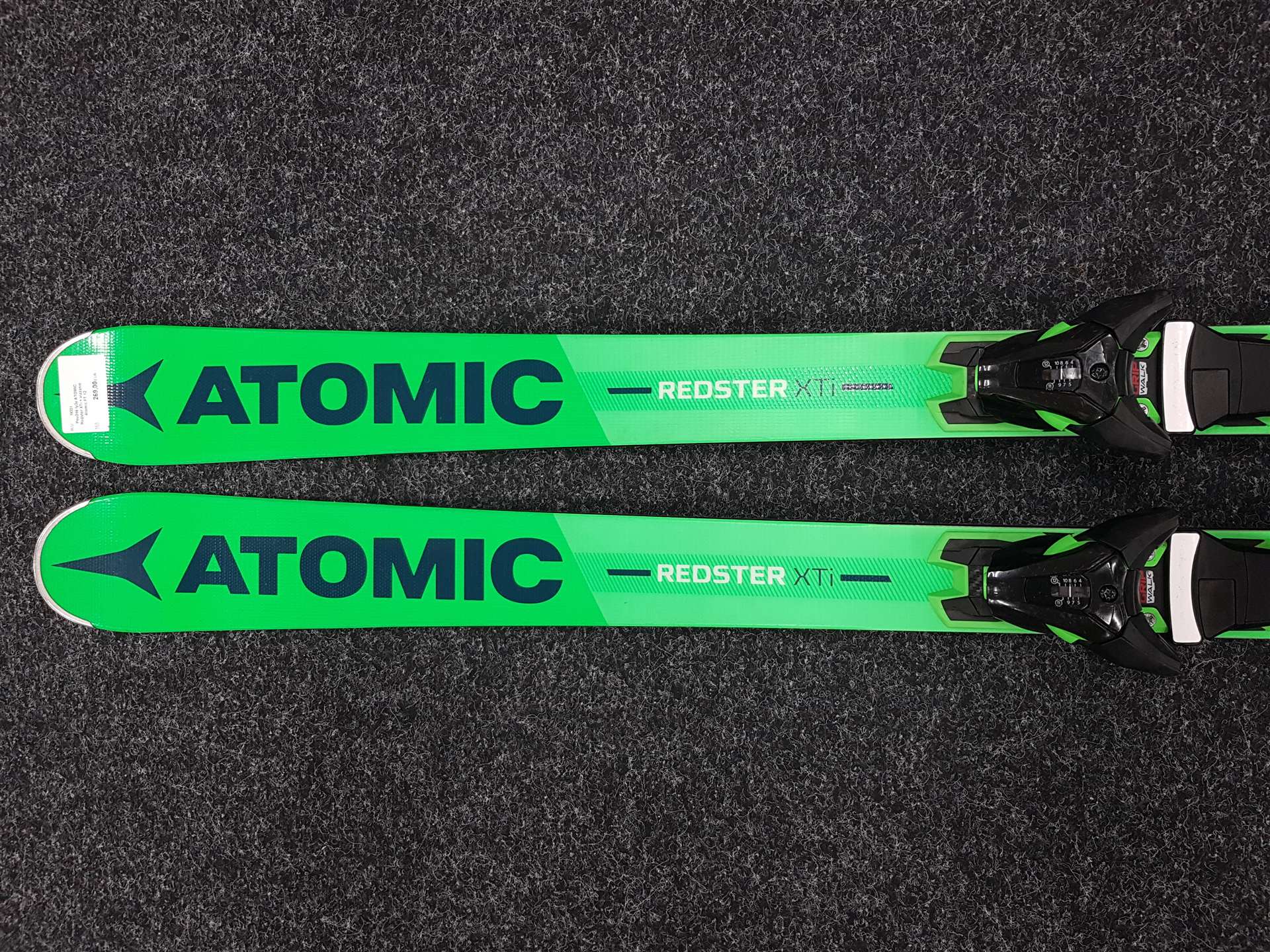 Schiuri ATOMIC Redster XTi folosite + legături Atomic FT 12