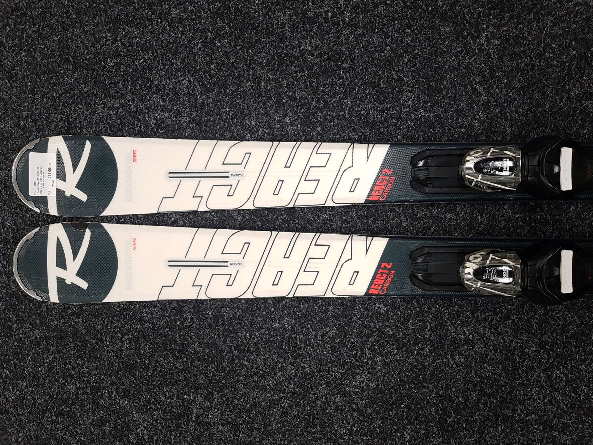 Skis ROSSIGNOL React 2 Carbon d'occasion + fixations Look Xpress 10