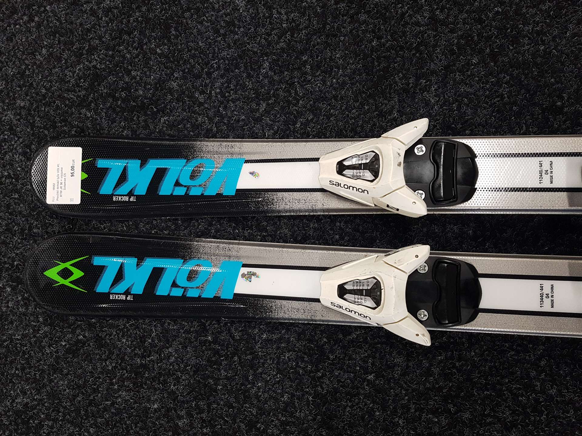 Gebrauchte Kinderski VÖLKL RTM JR 90 + Salomon C5 Bindungen