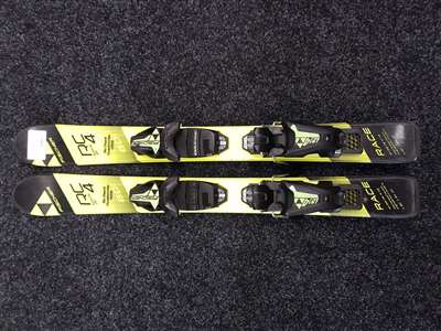 Rabljene dječje skije FISCHER RC 4 Race JR + vezovi Fischer FJ 4