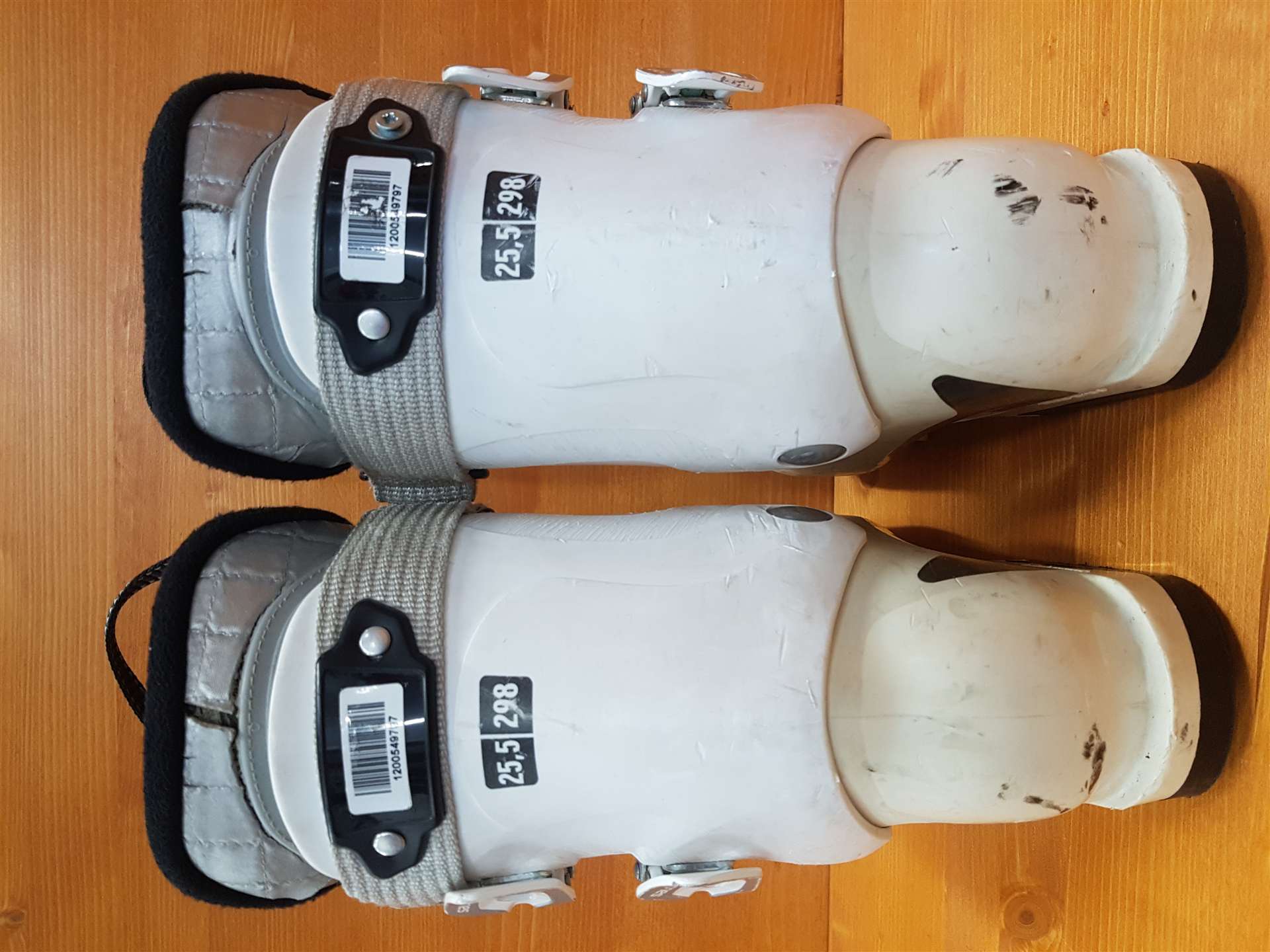 Gebrauchte Skischuhe SALOMON Divine R80