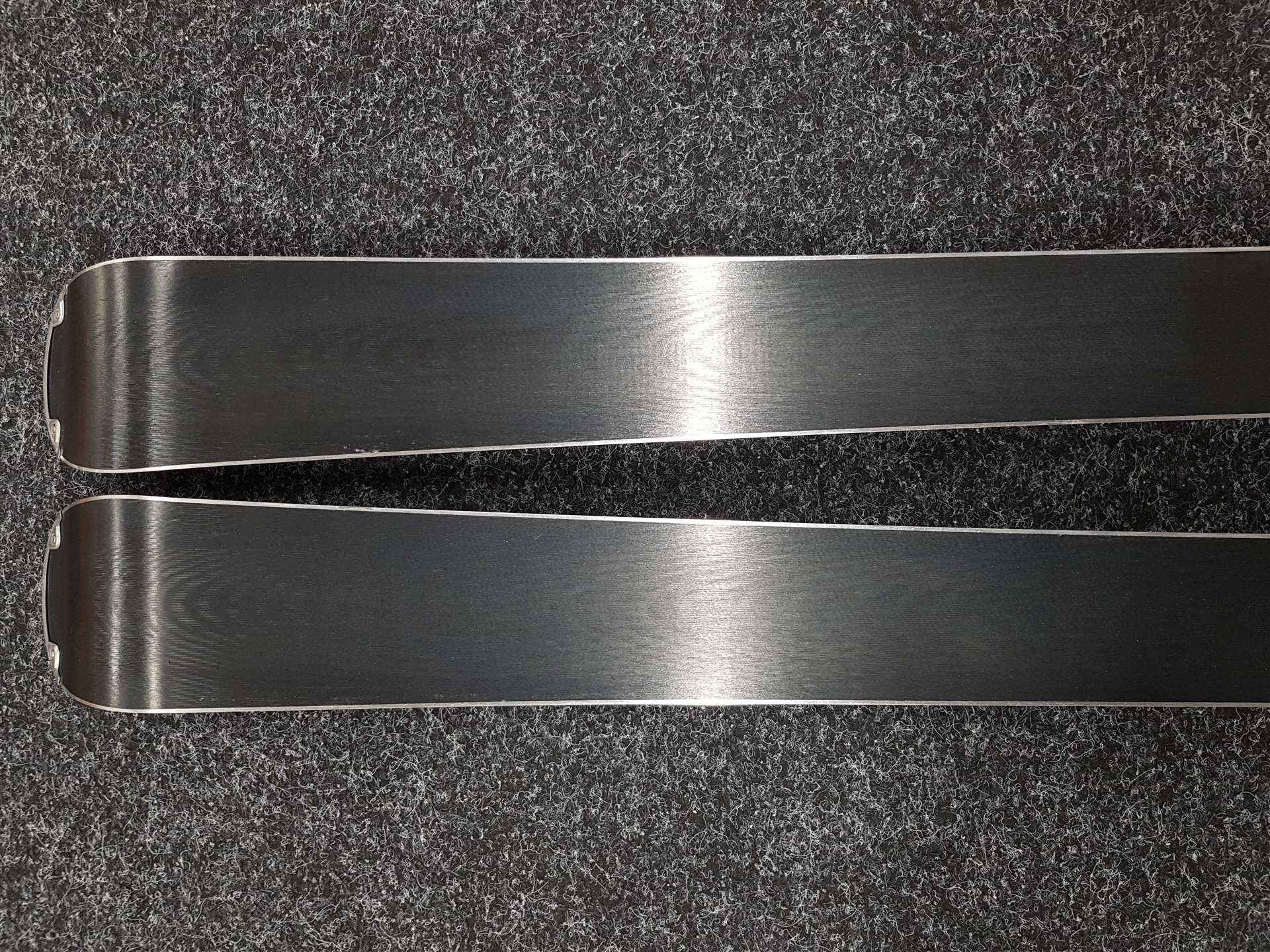 Skis d'occasion ELAN Element 74 + fixations Elan 9