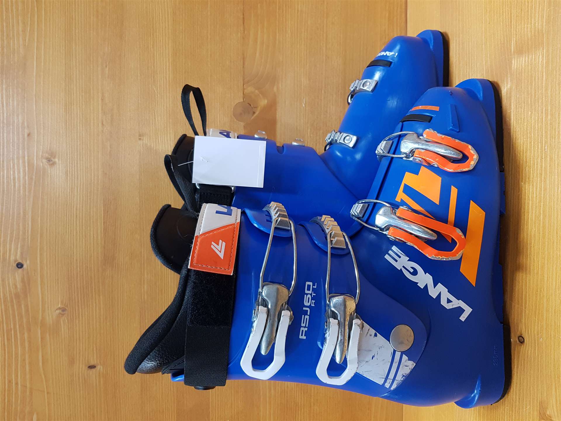 Použité lyžiarky LANGE RSJ 60 RTL