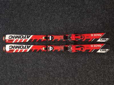 Gebruikte kinderski's ATOMIC Race 6 + Atomic Race D45 bindingen