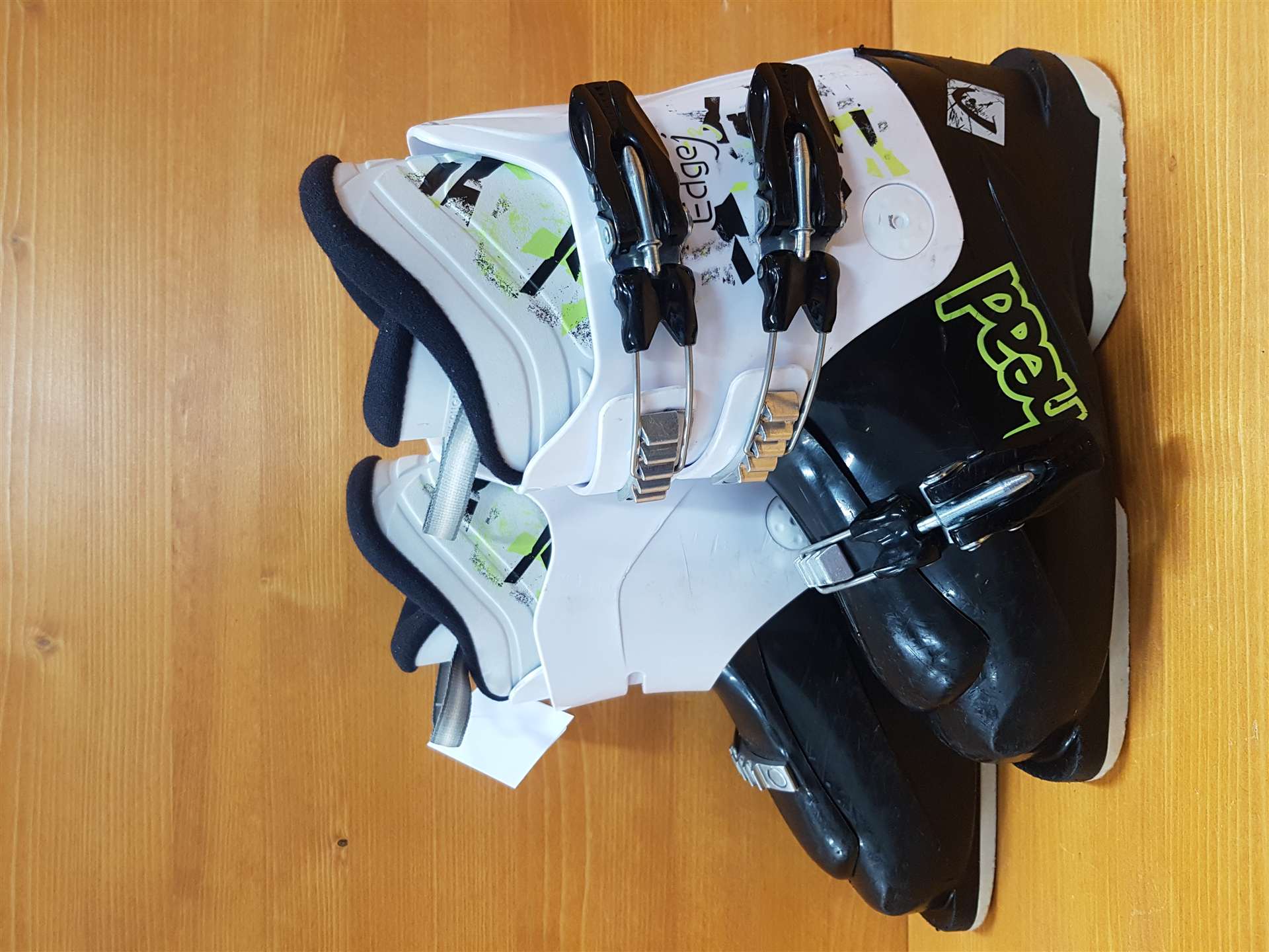 Použité lyžiarky HEAD Edge J