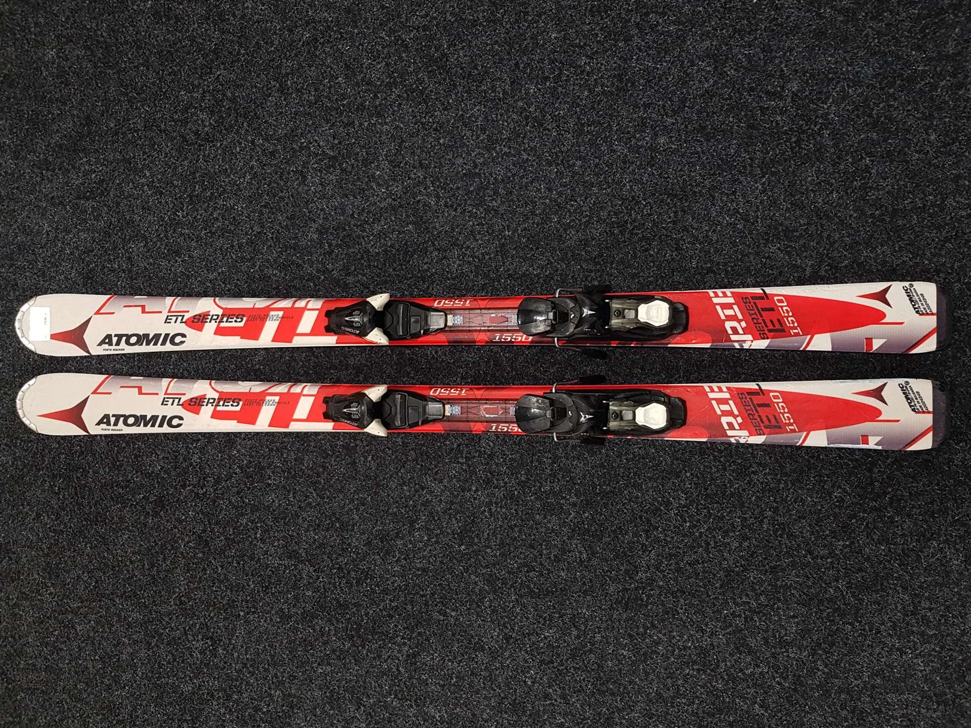 Skis ATOMIC ETL SERIES d'occasion + fixations Atomic 10.0