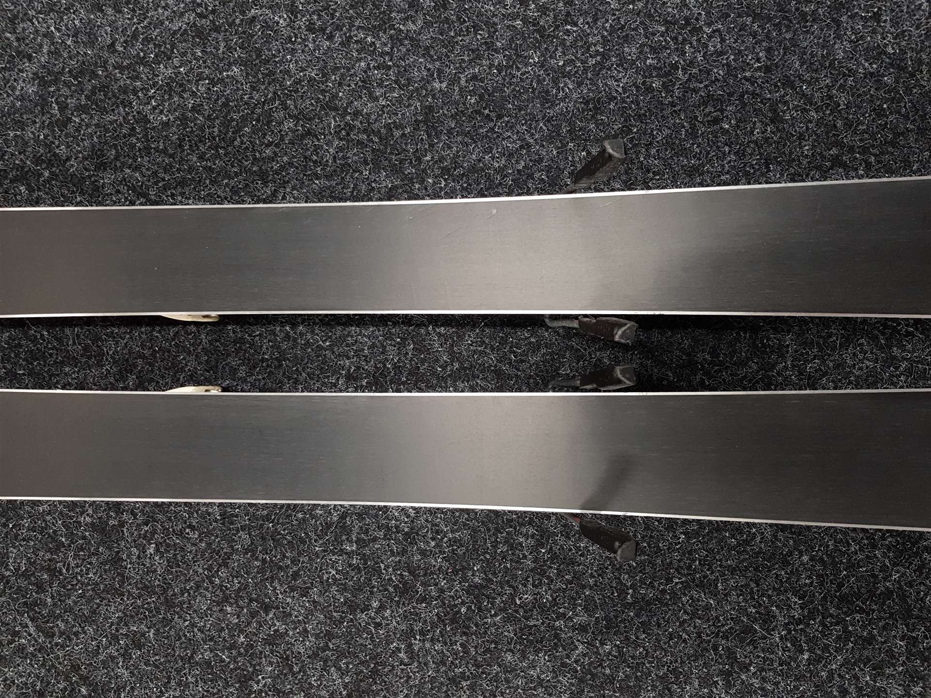 Skis ATOMIC ETL SERIES d'occasion + fixations Atomic 10.0