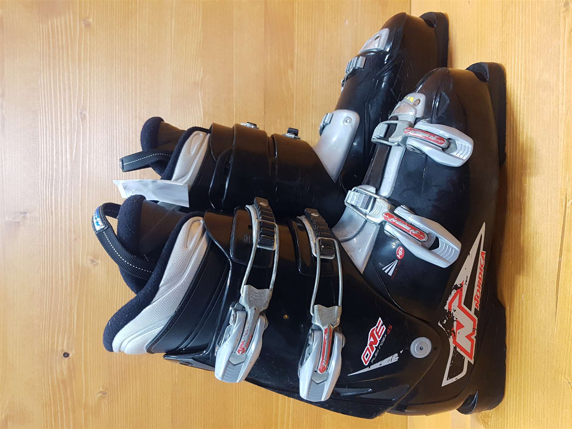 Chaussures de ski usagées NORDICA One 45