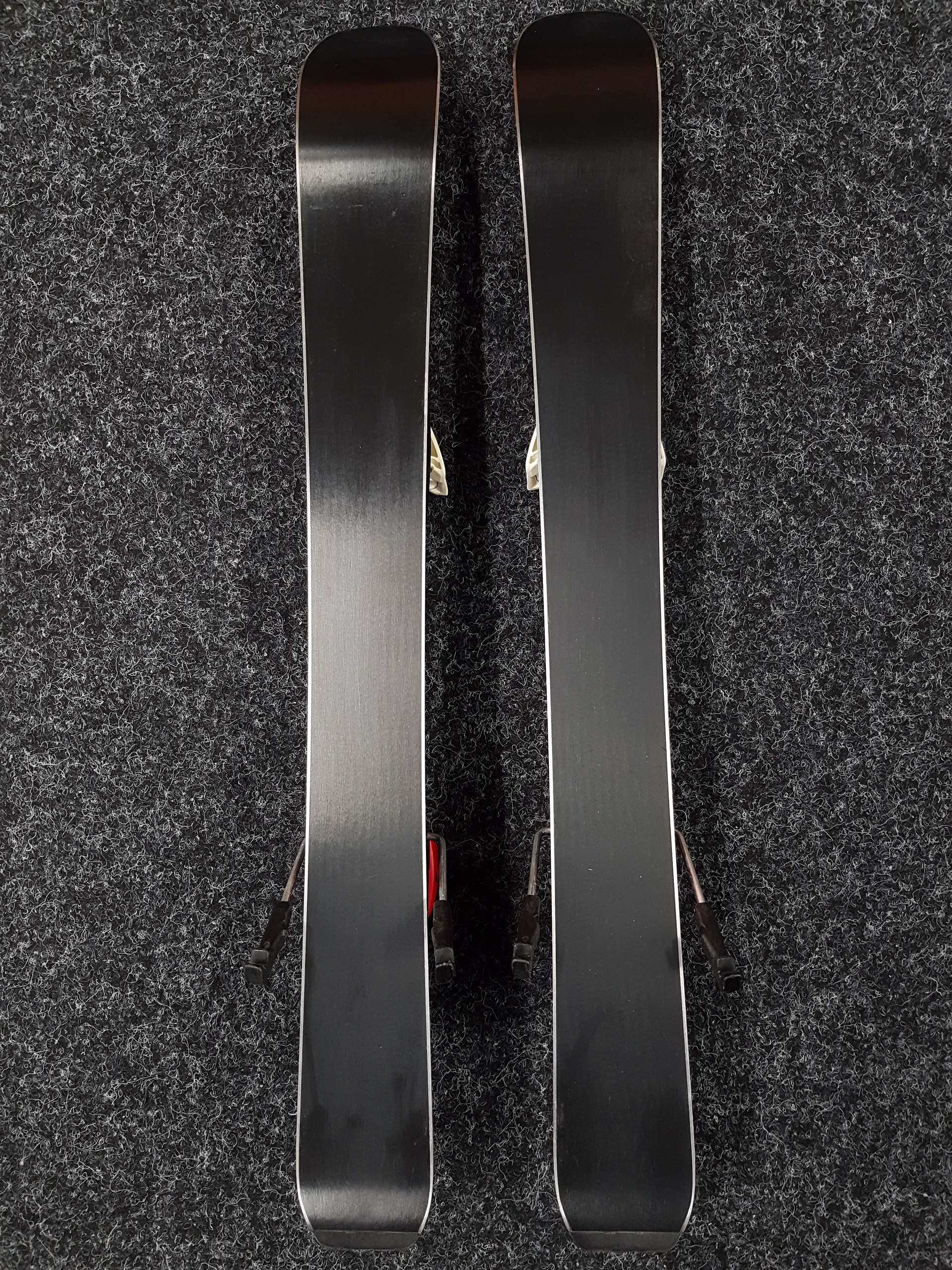 Sci usati per bambini ATOMIC Redster XT + attacchi Atomic XTE 4.5