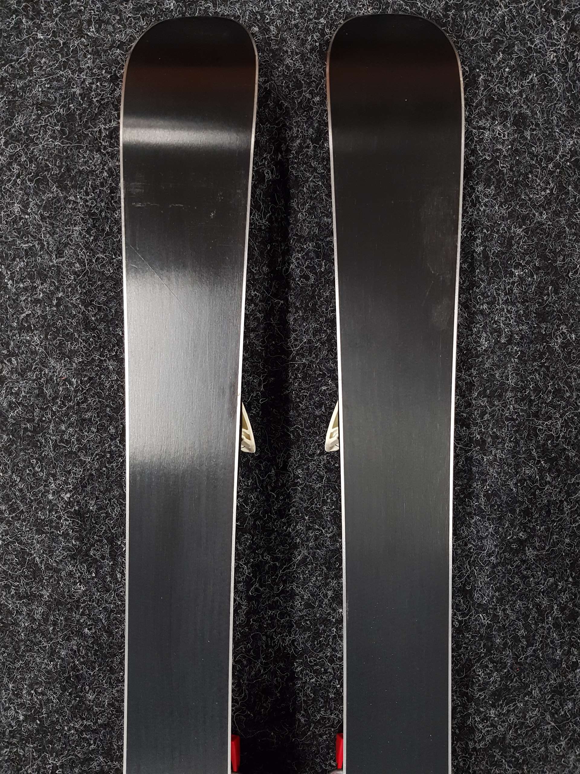 Sci usati per bambini ATOMIC Redster XT + attacchi Atomic XTE 4.5