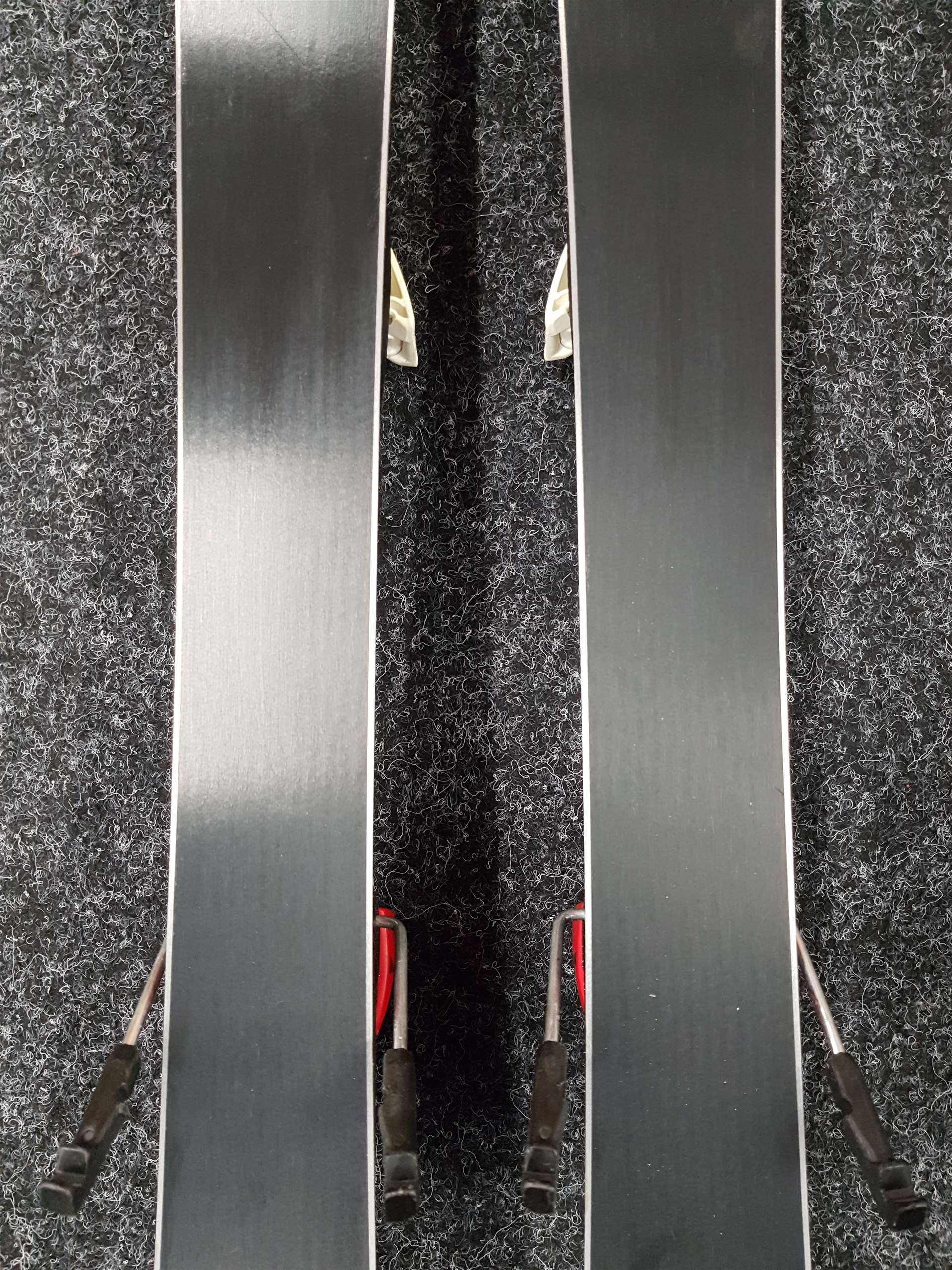 Sci usati per bambini ATOMIC Redster XT + attacchi Atomic XTE 4.5