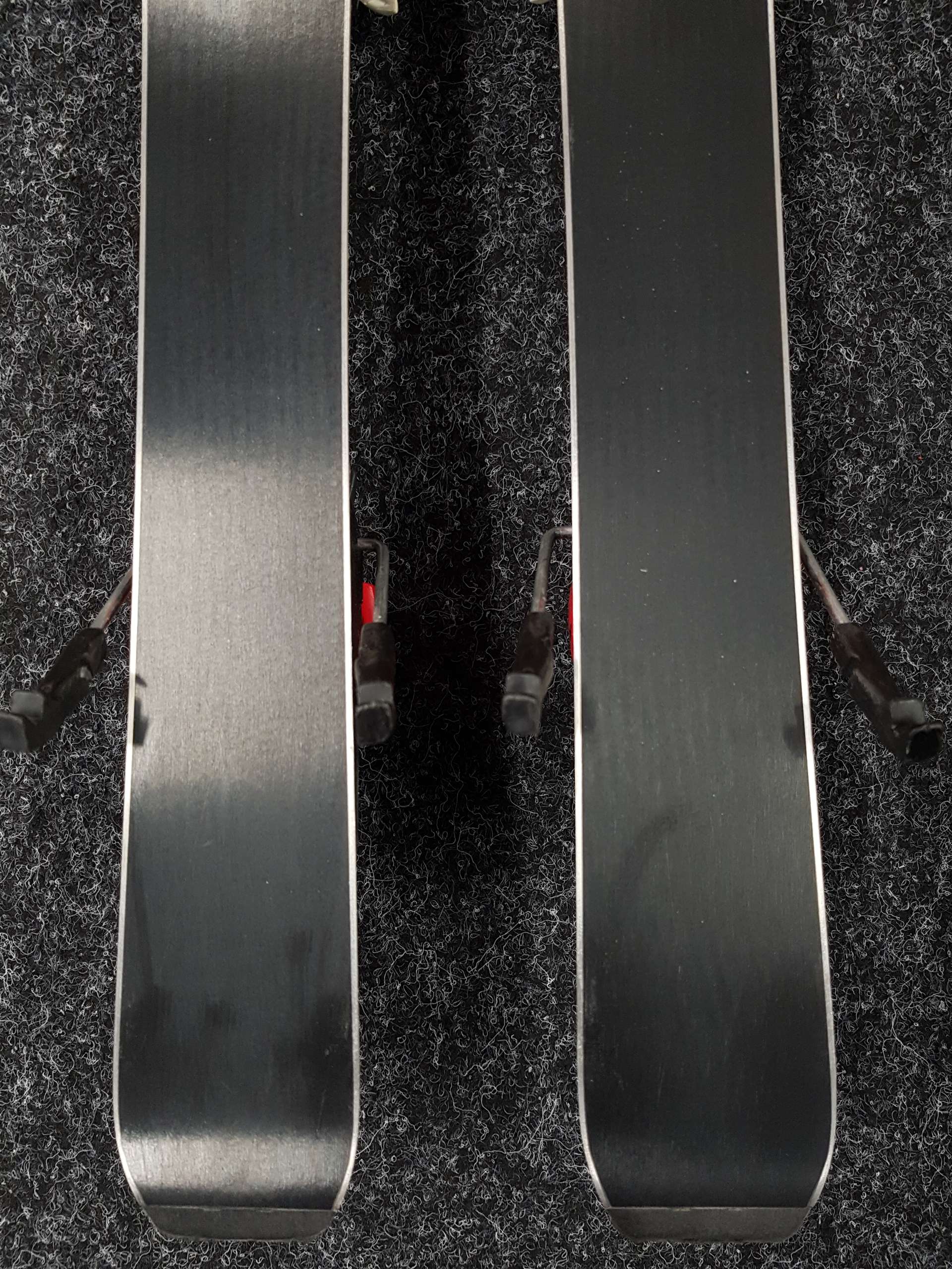 Sci usati per bambini ATOMIC Redster XT + attacchi Atomic XTE 4.5