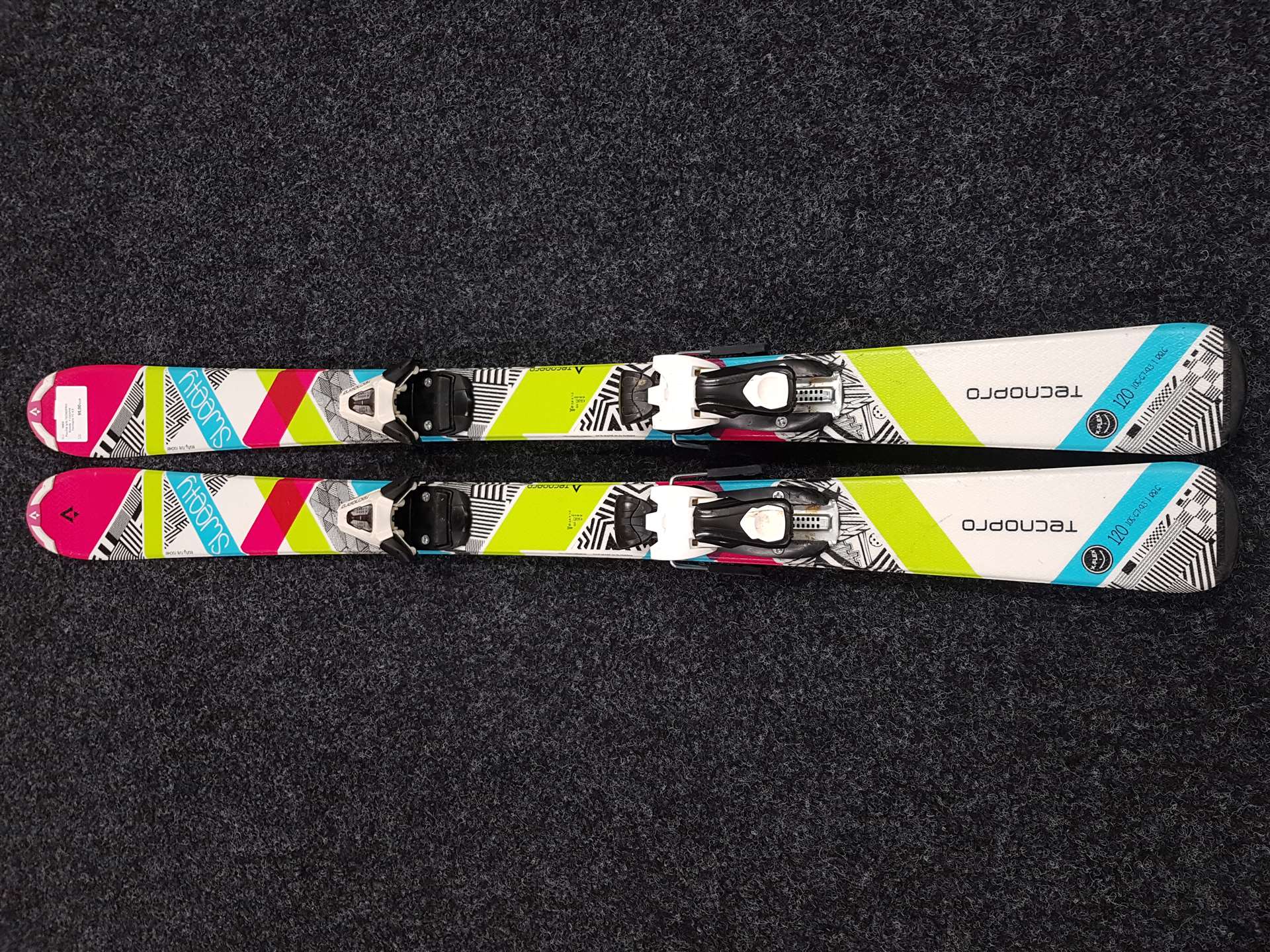 Použité lyže TECNOPRO Sweety  + viazanie Tecnopro TC 4,5