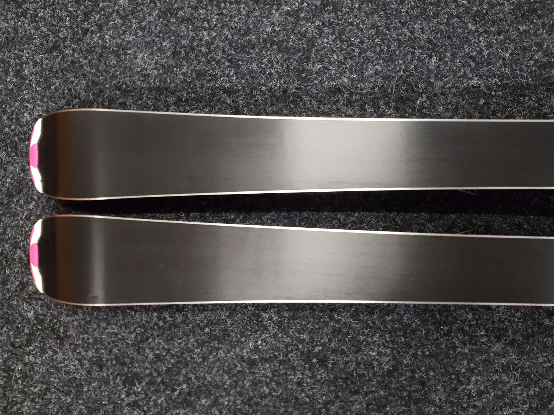 Použité lyže TECNOPRO Sweety  + viazanie Tecnopro TC 4,5