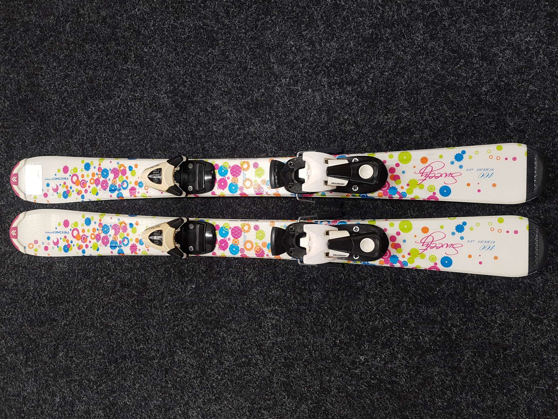 Použité detské lyže TECNOPRO Sweety + viazanie Tecnopro TC 4,5